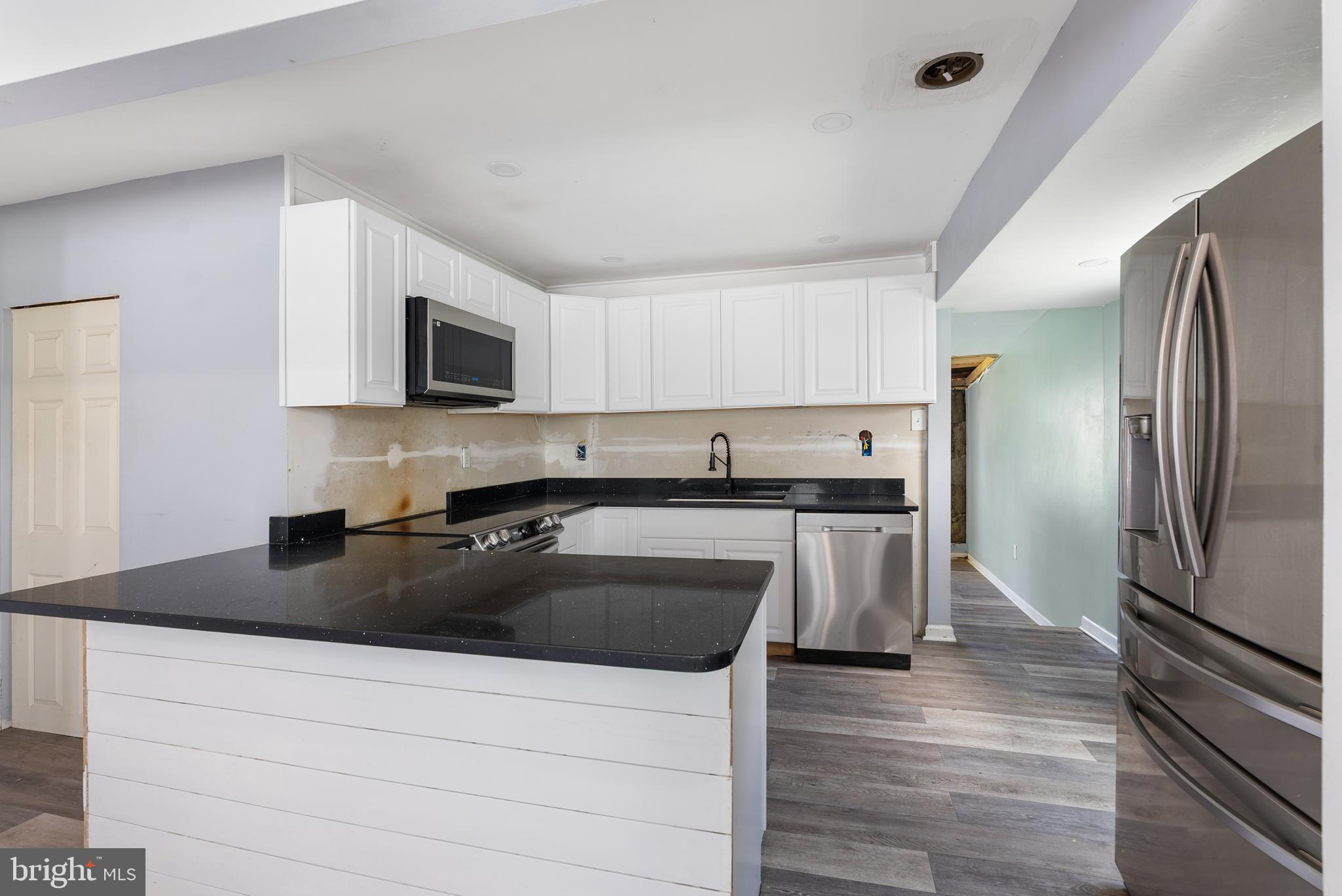 OAKLEIGH BEACH - Residential