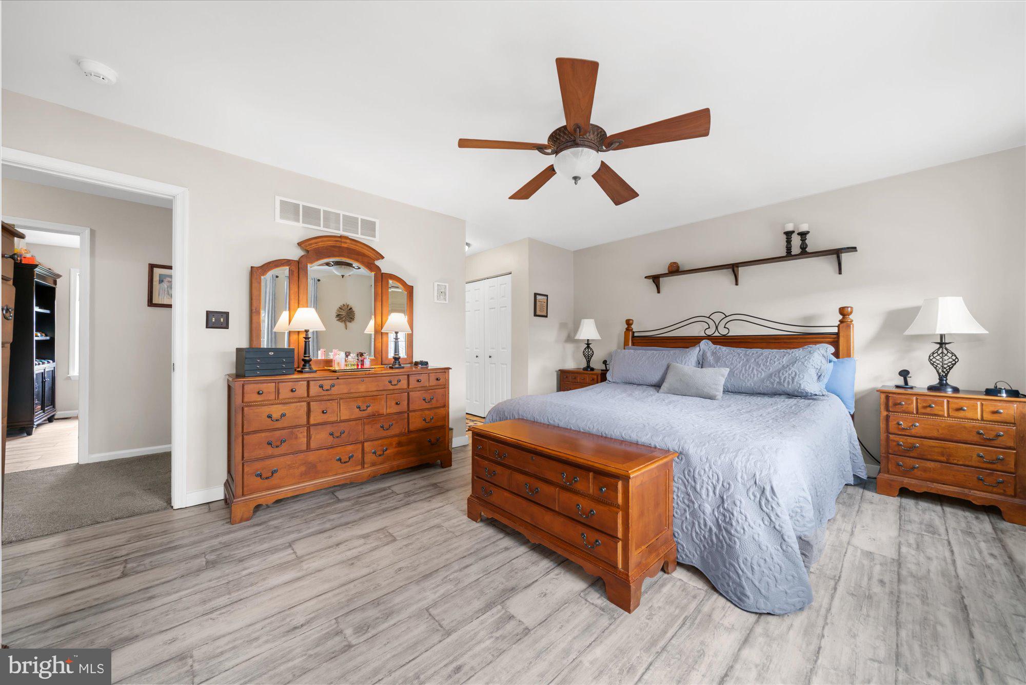 WEDGEWOOD GREENE - Residential