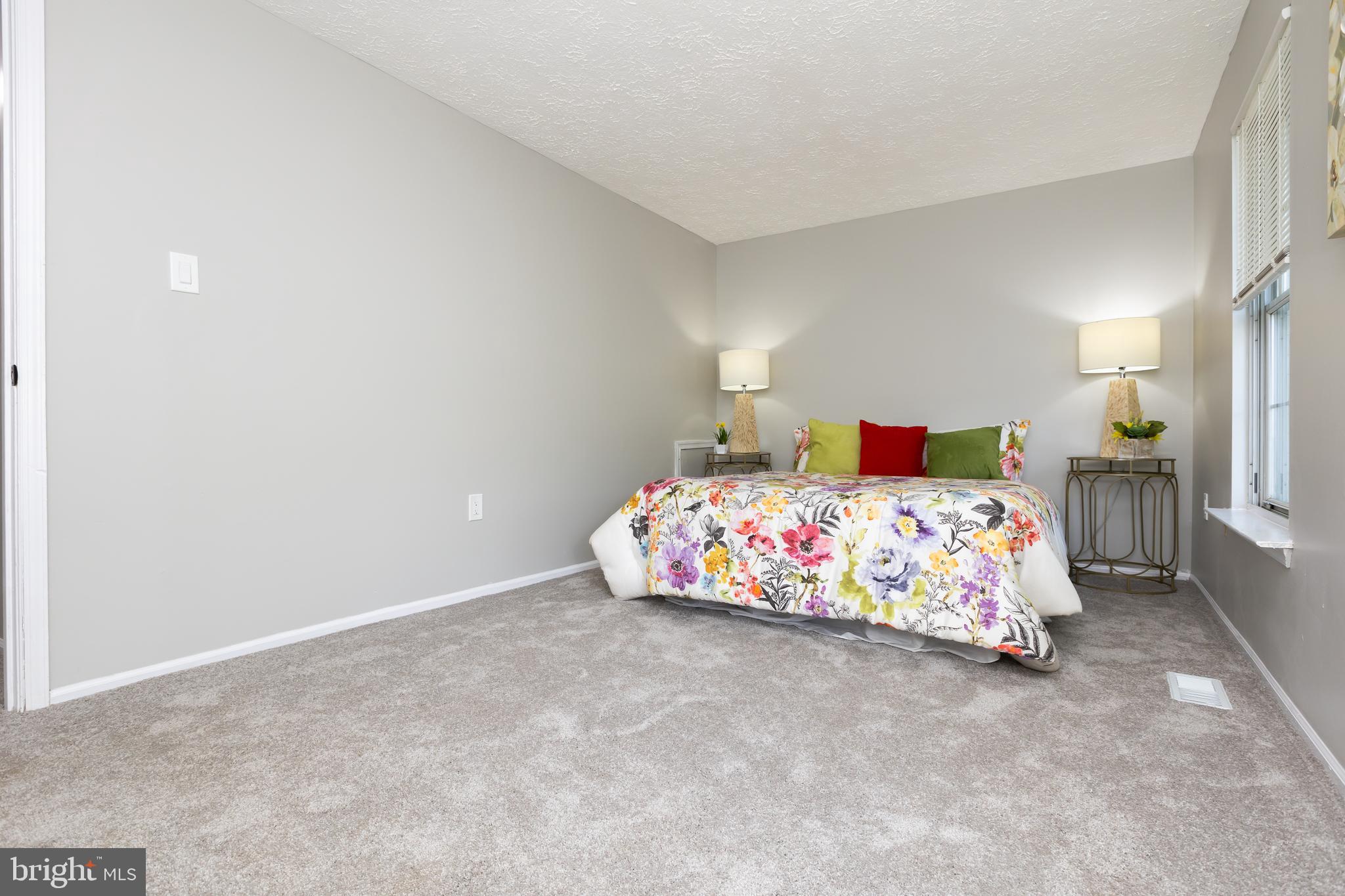 CLINTON PLAZA TOWNHOUSES - Residential