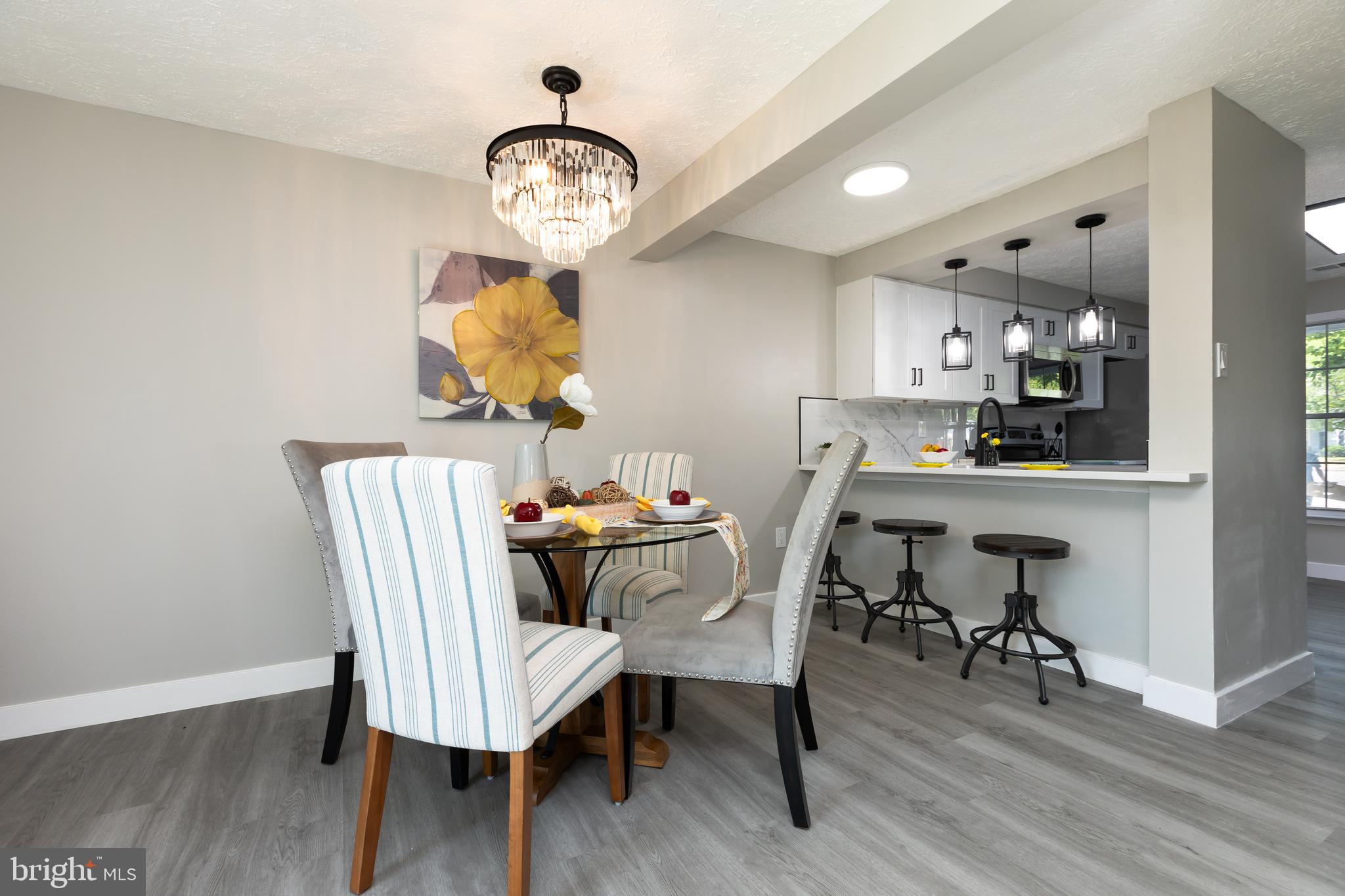 CLINTON PLAZA TOWNHOUSES - Residential