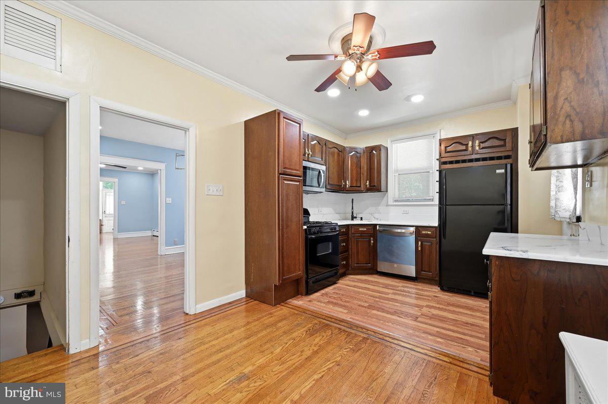 LANSDOWNE - Residential