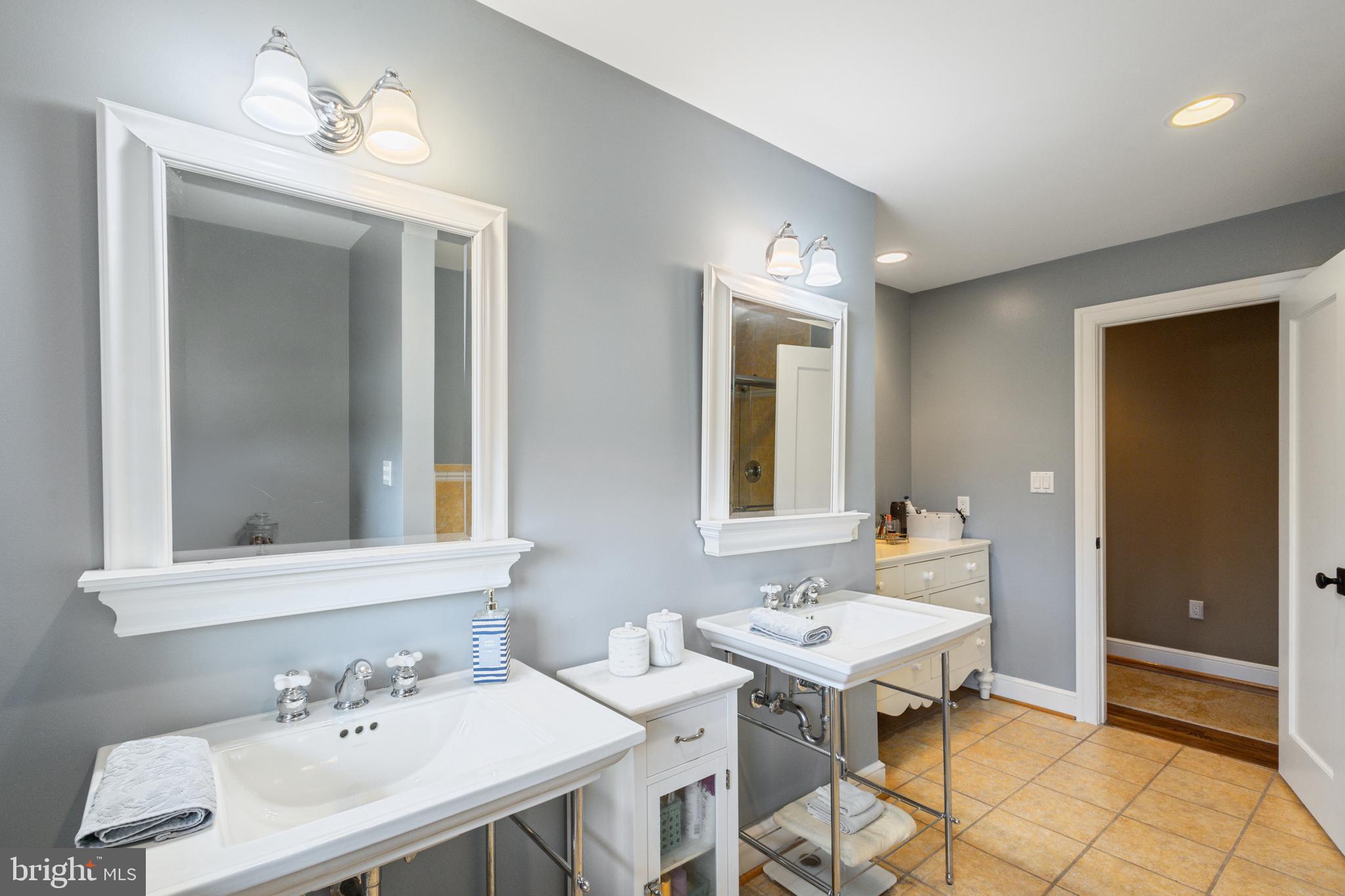 PROSPECT BAY - Residential