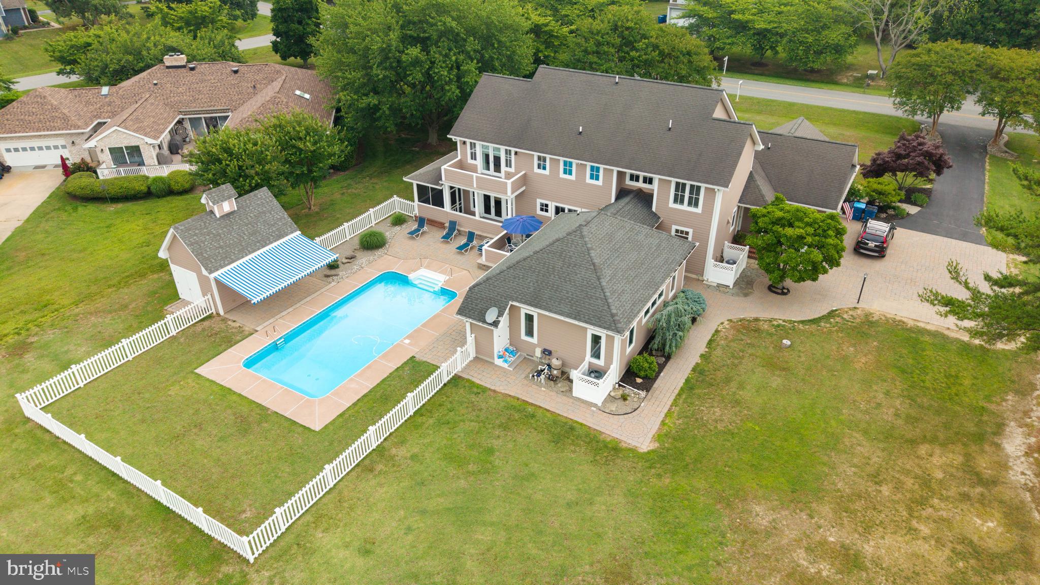 PROSPECT BAY - Residential