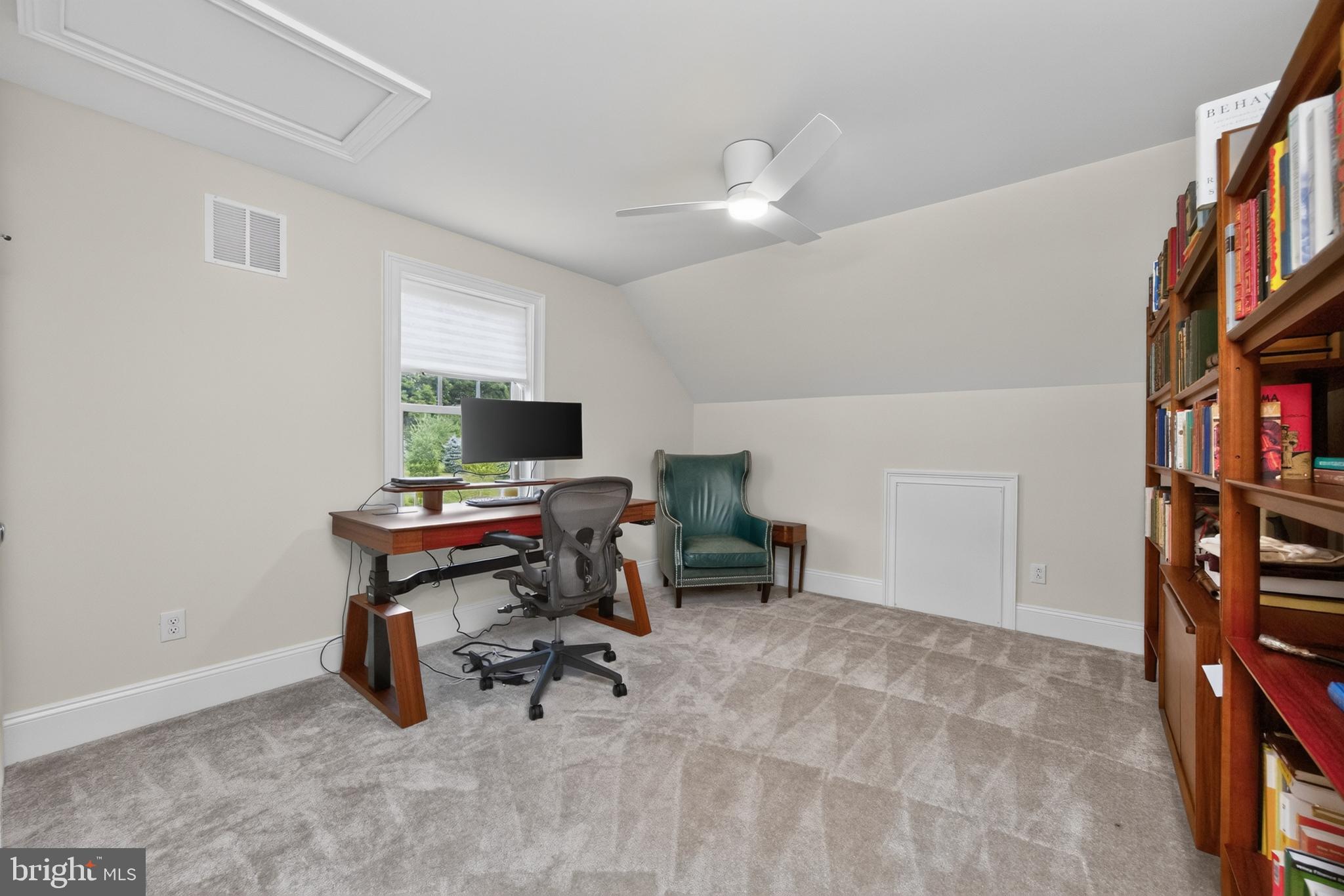 THE VILLAGES AT NORTHRIDGE - Residential