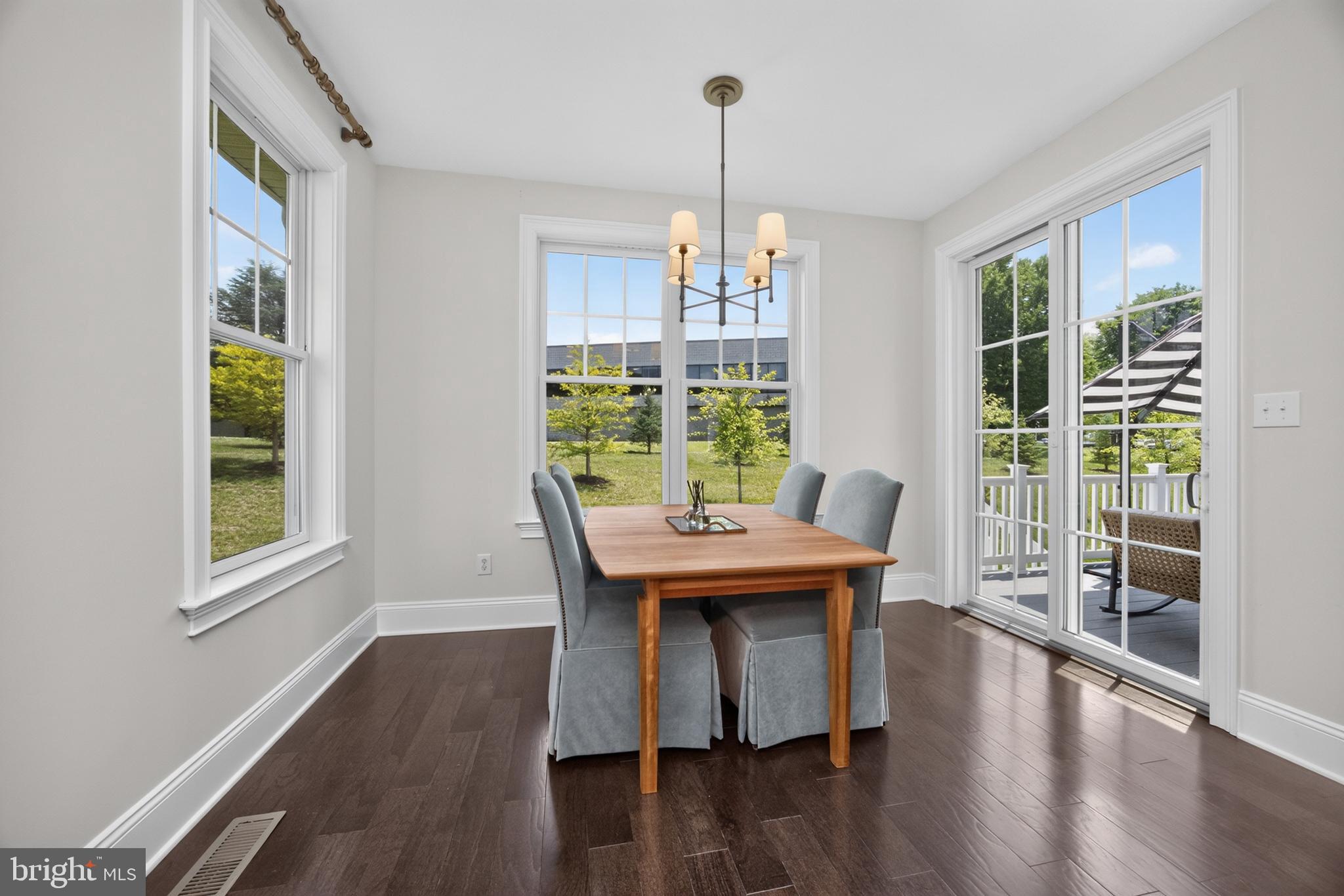 THE VILLAGES AT NORTHRIDGE - Residential