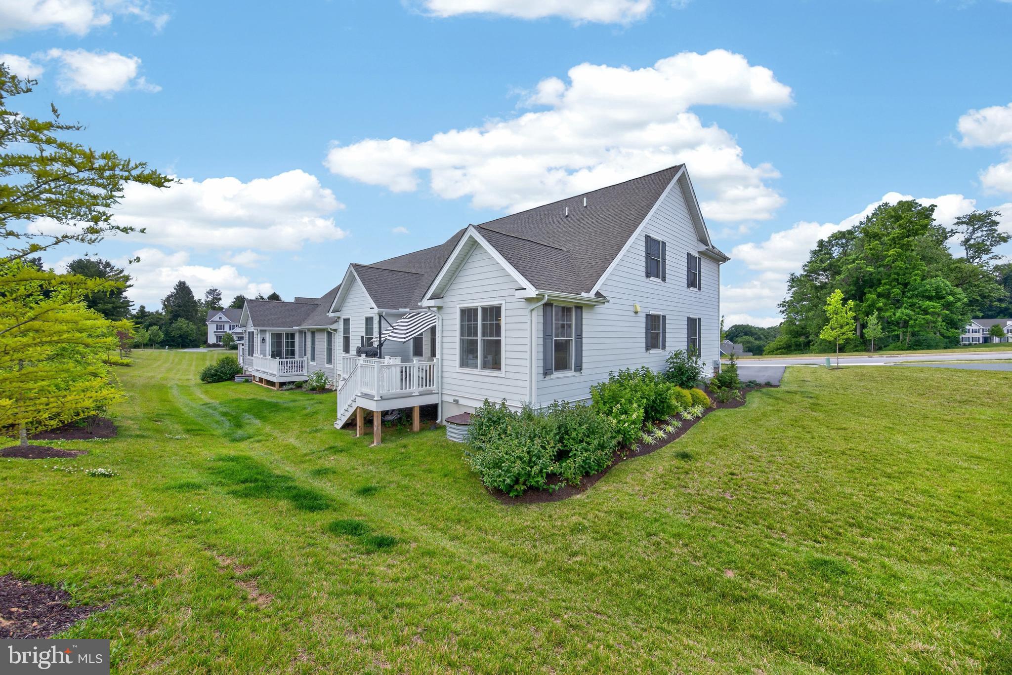 THE VILLAGES AT NORTHRIDGE - Residential