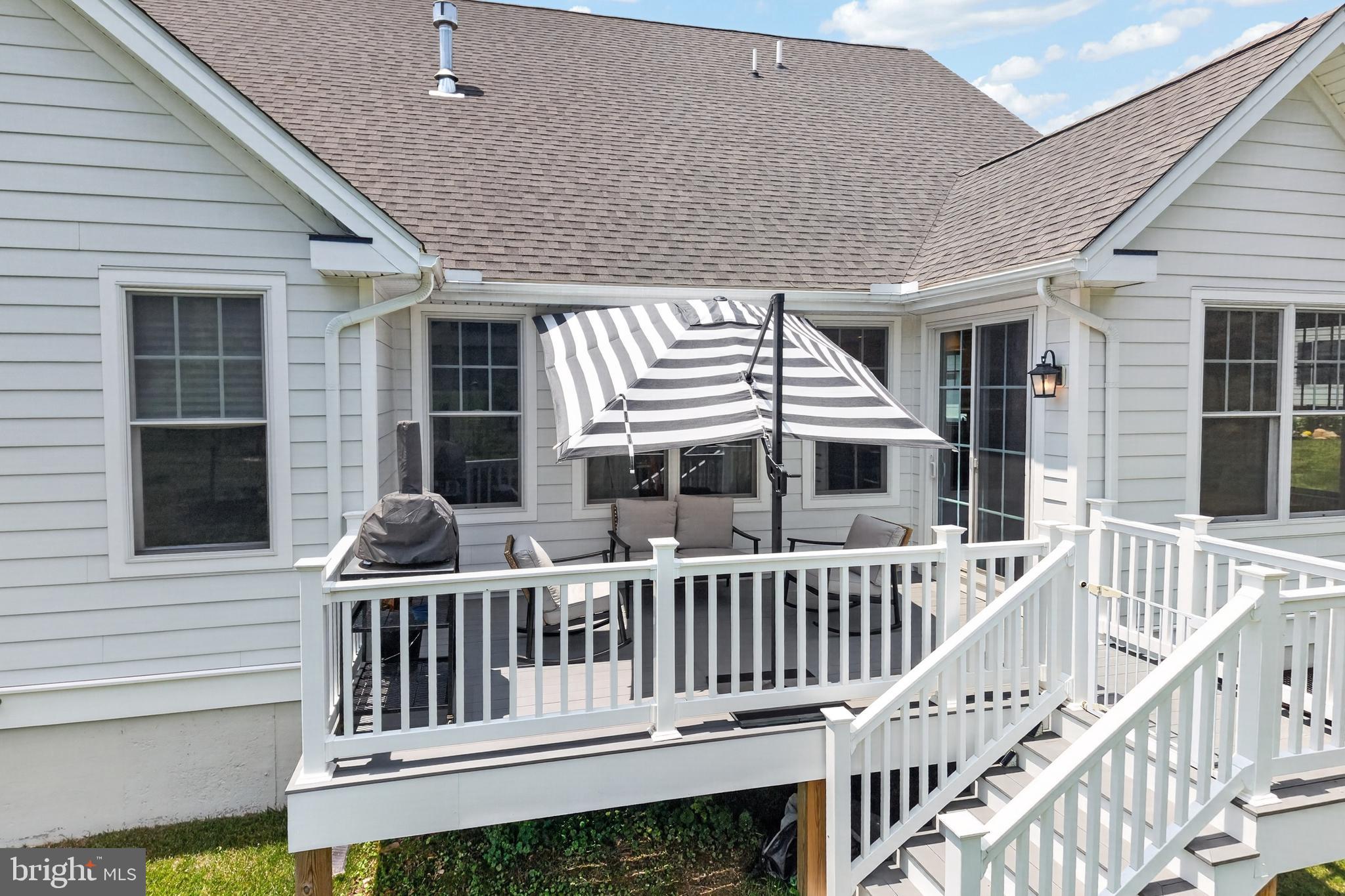 THE VILLAGES AT NORTHRIDGE - Residential