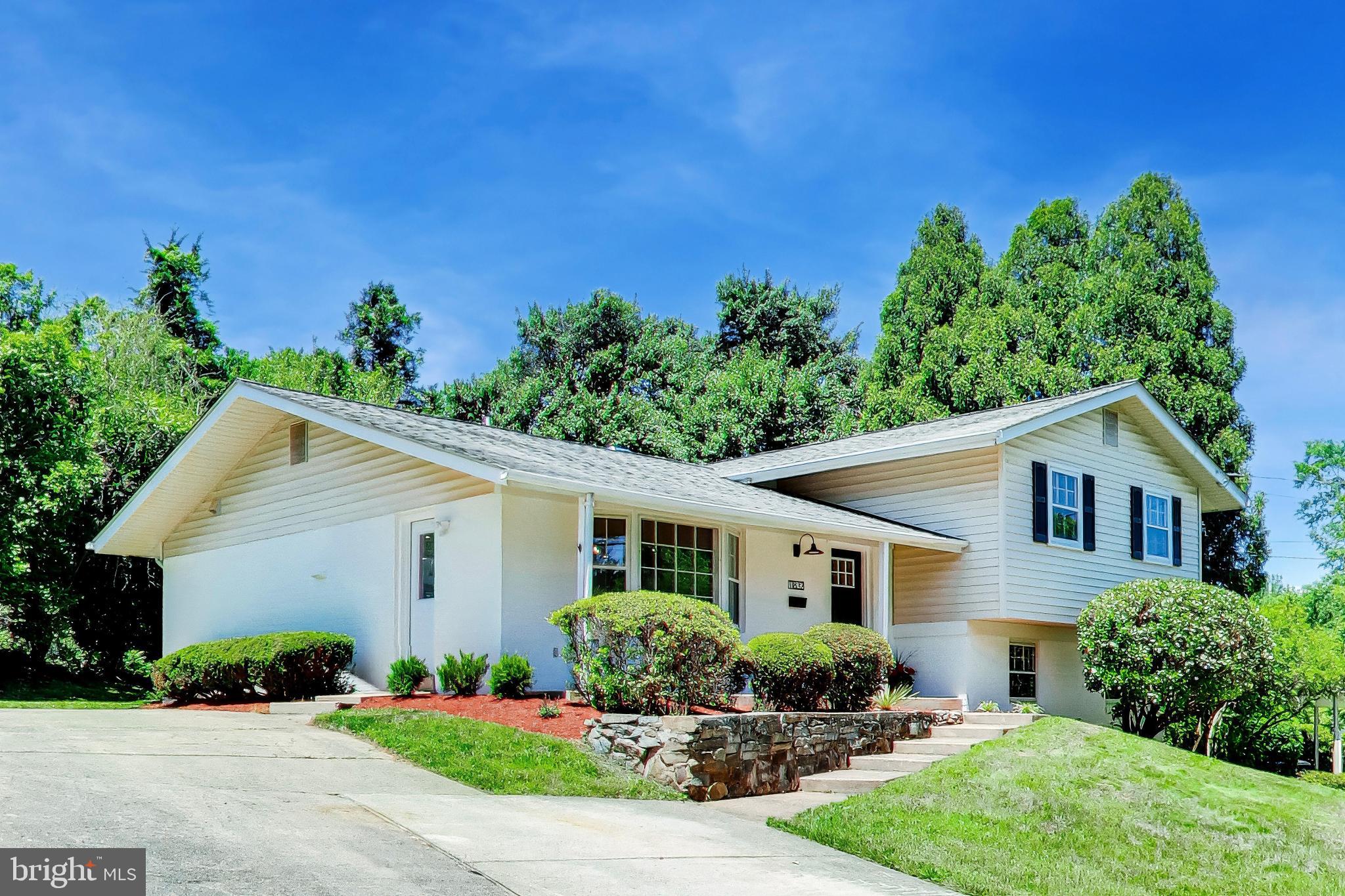 REGENCY ESTATES - Residential