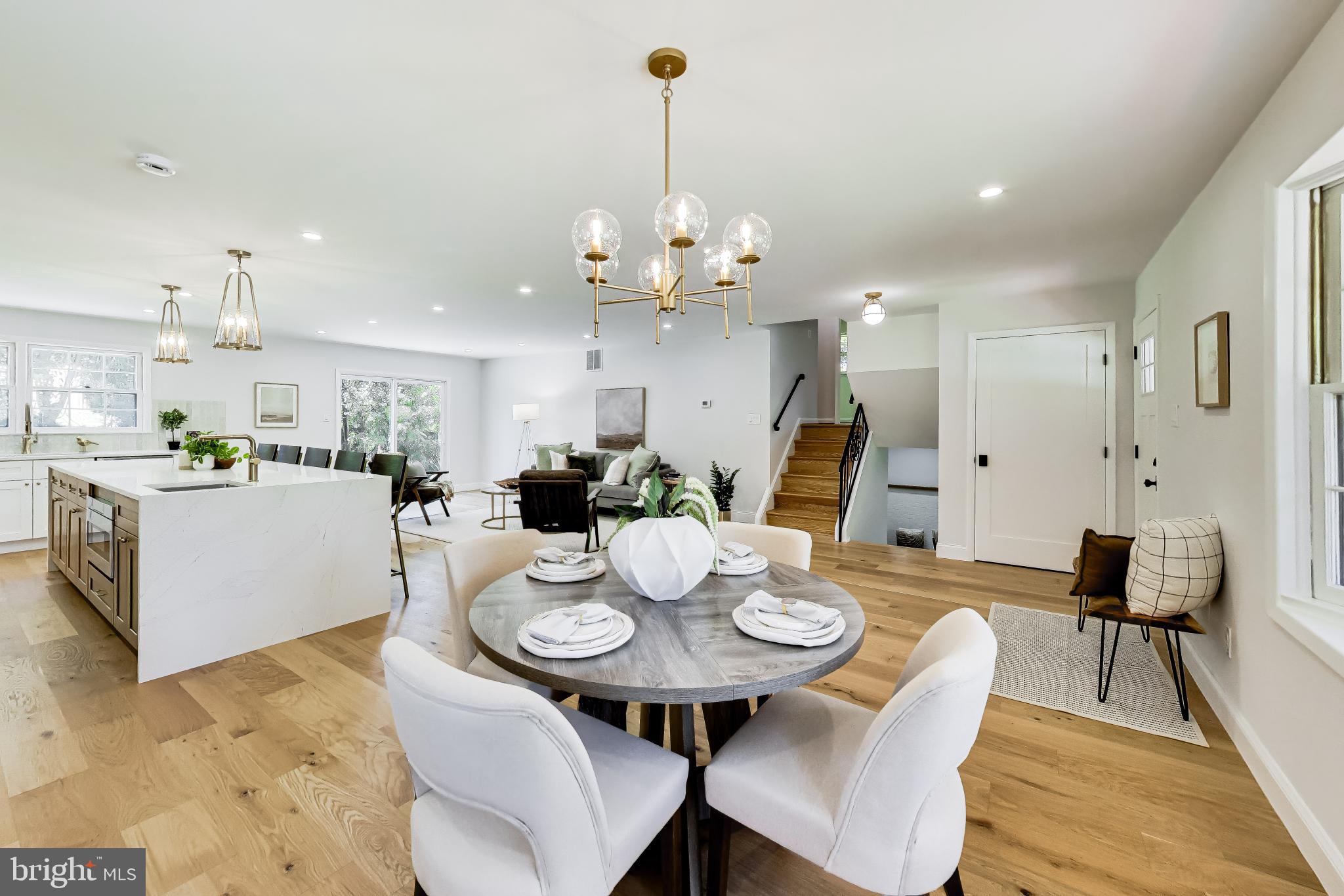 REGENCY ESTATES - Residential