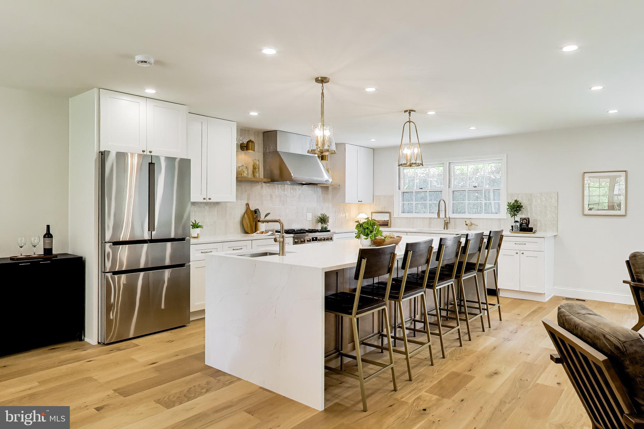 REGENCY ESTATES - Residential