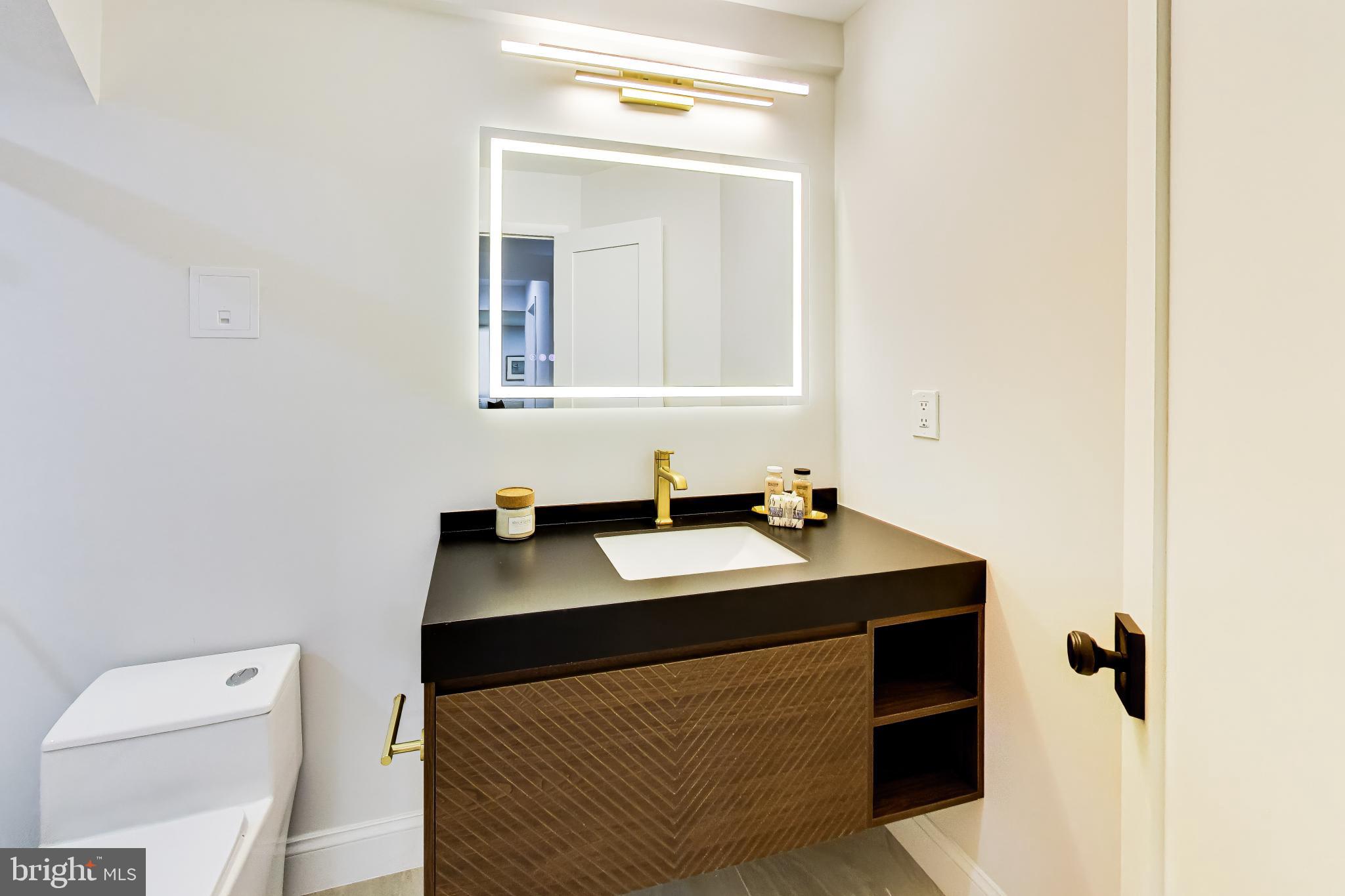 REGENCY ESTATES - Residential