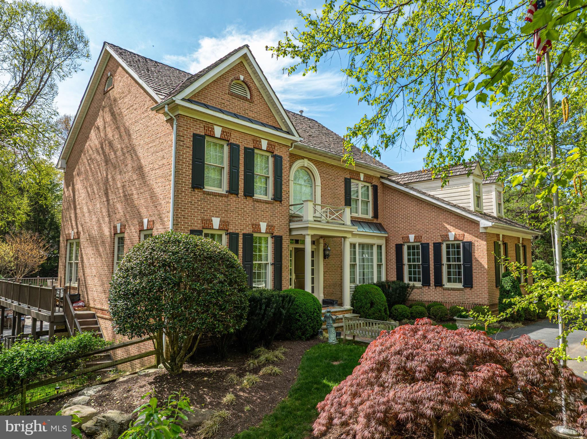 FALLSWOOD COURT - Residential