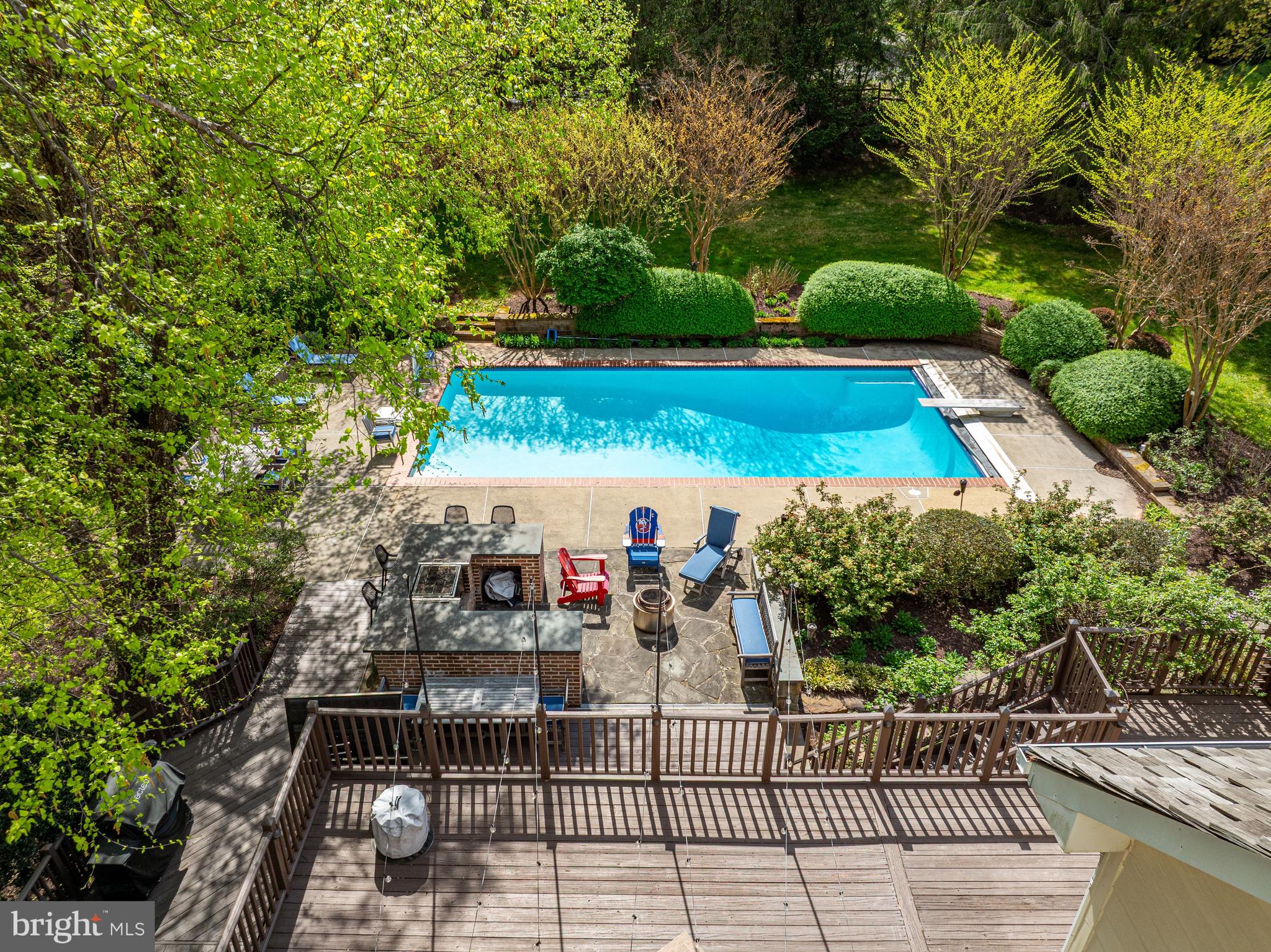FALLSWOOD COURT - Residential