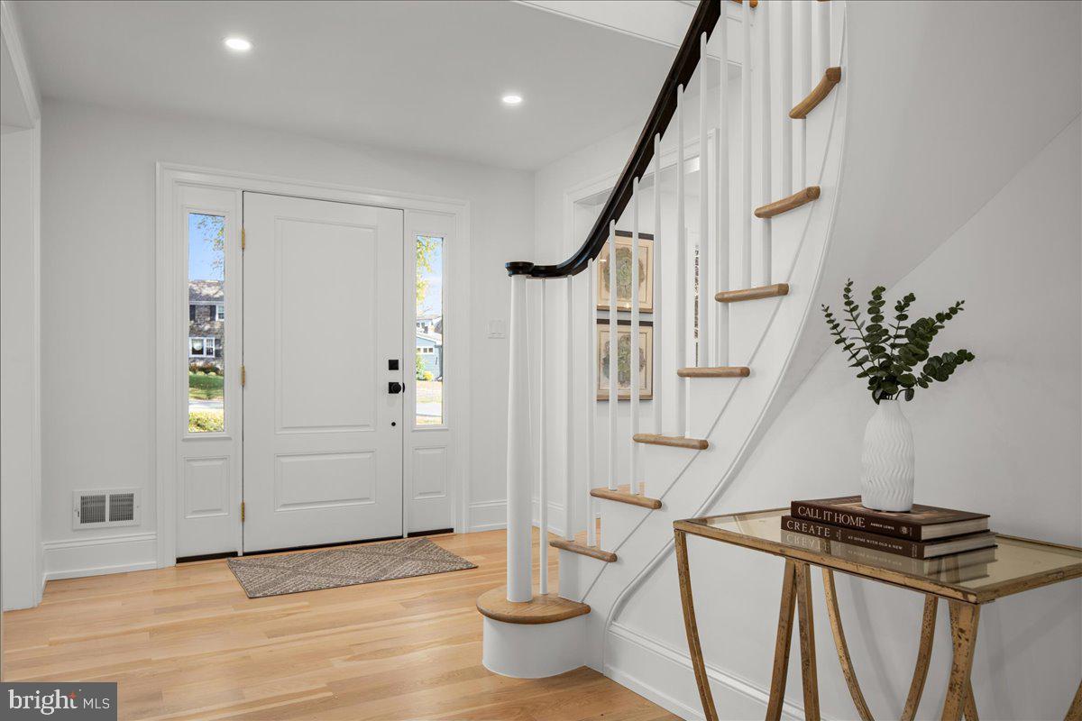 MERION STATION - Residential