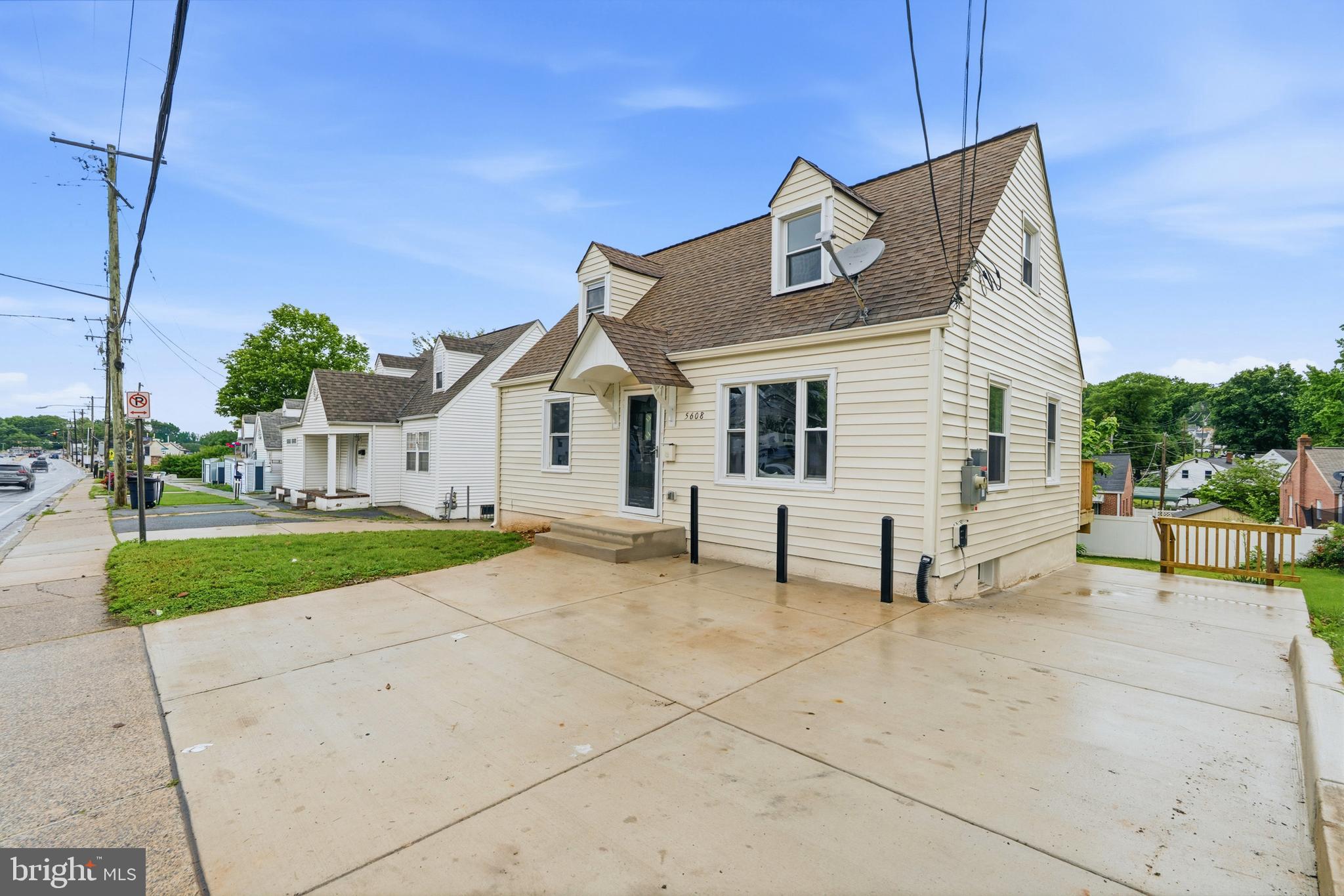 WASHINGTON SUBURBAN HOME - Residential