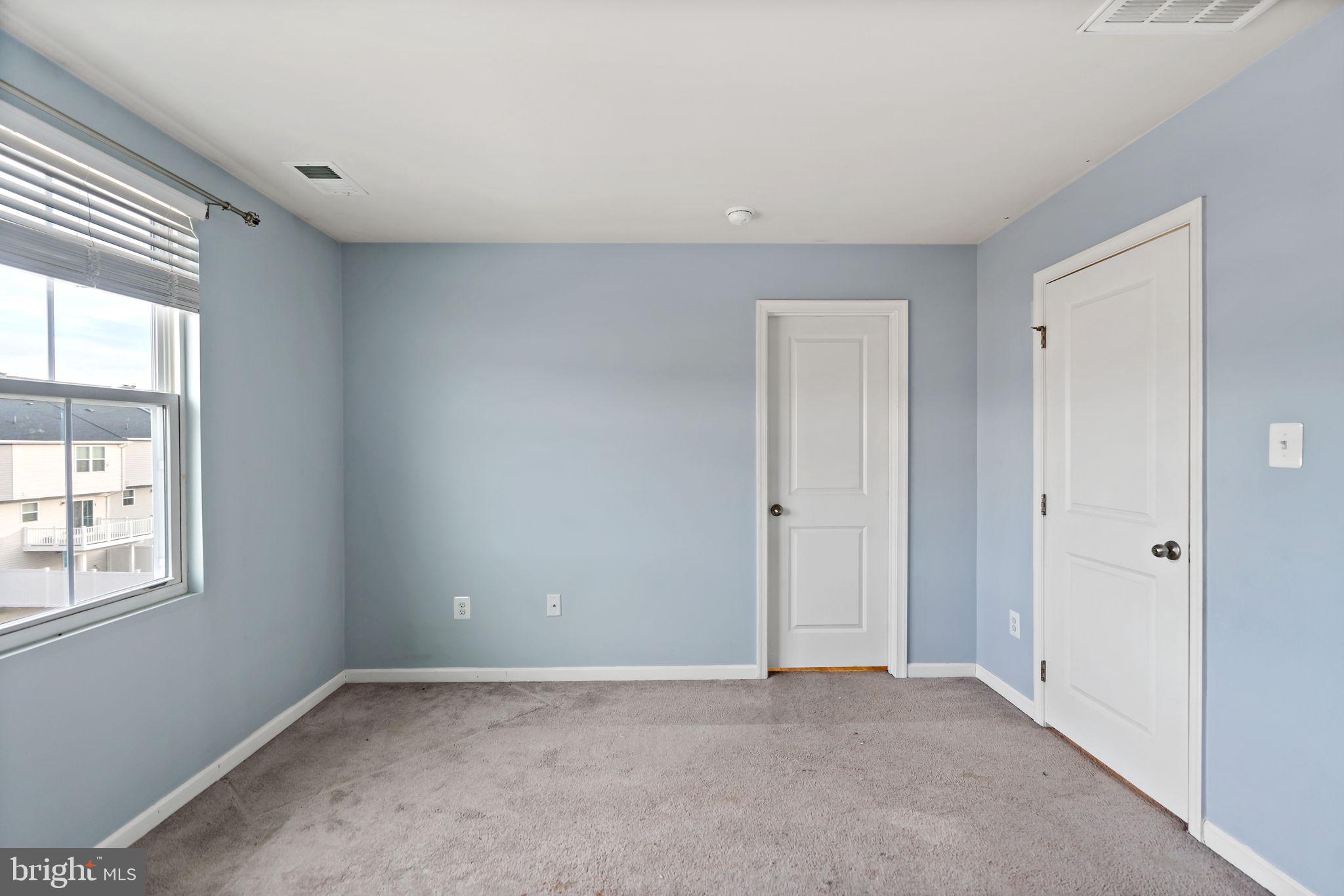 MARTINSBURG - Residential Lease