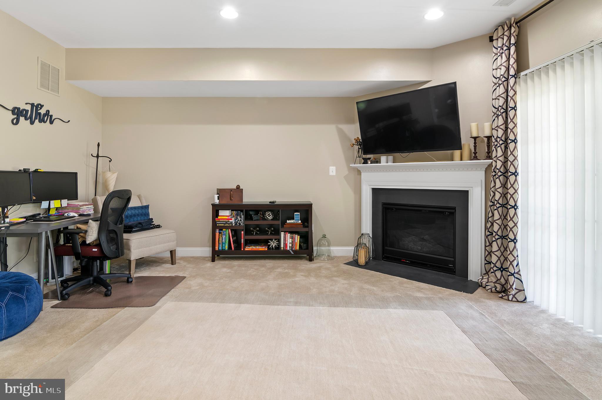 EMERSON - Residential