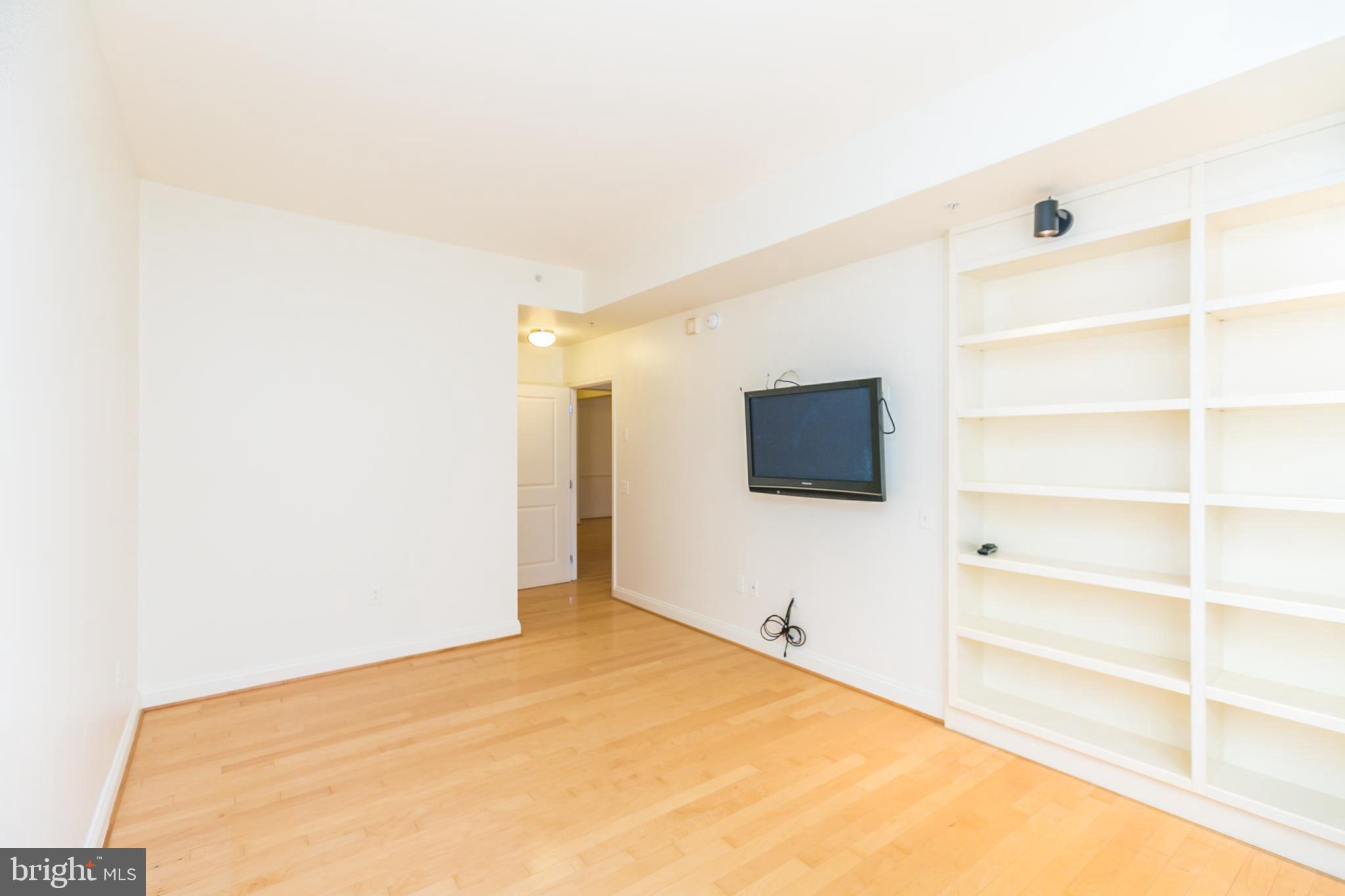 HARBOR EAST - Residential Lease