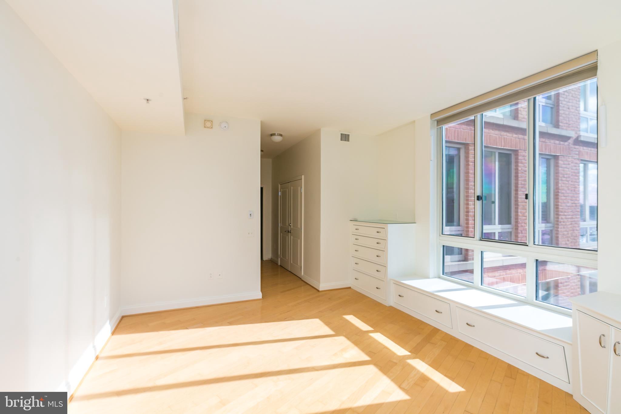 HARBOR EAST - Residential Lease