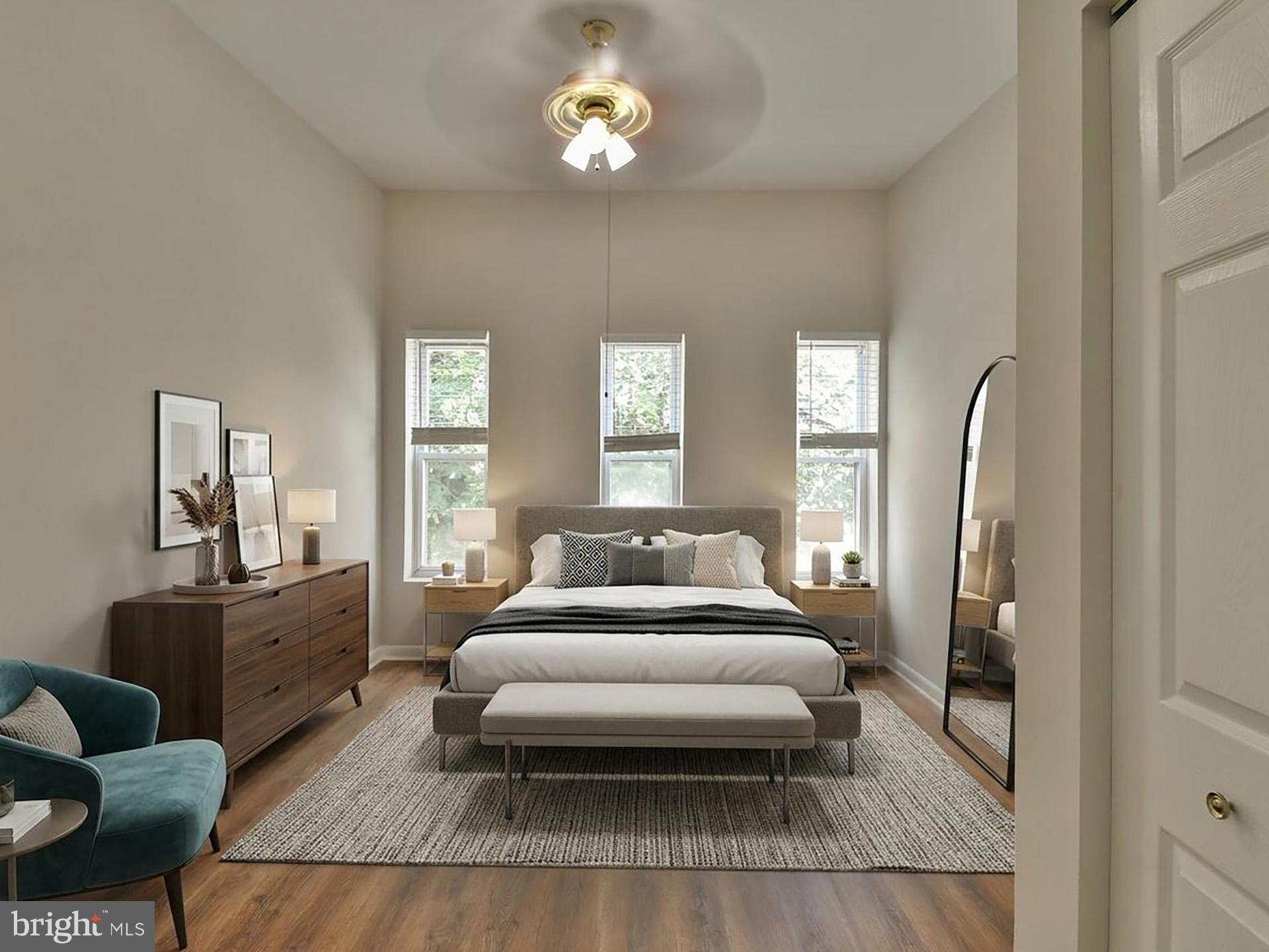 LOCUST POINT - Residential