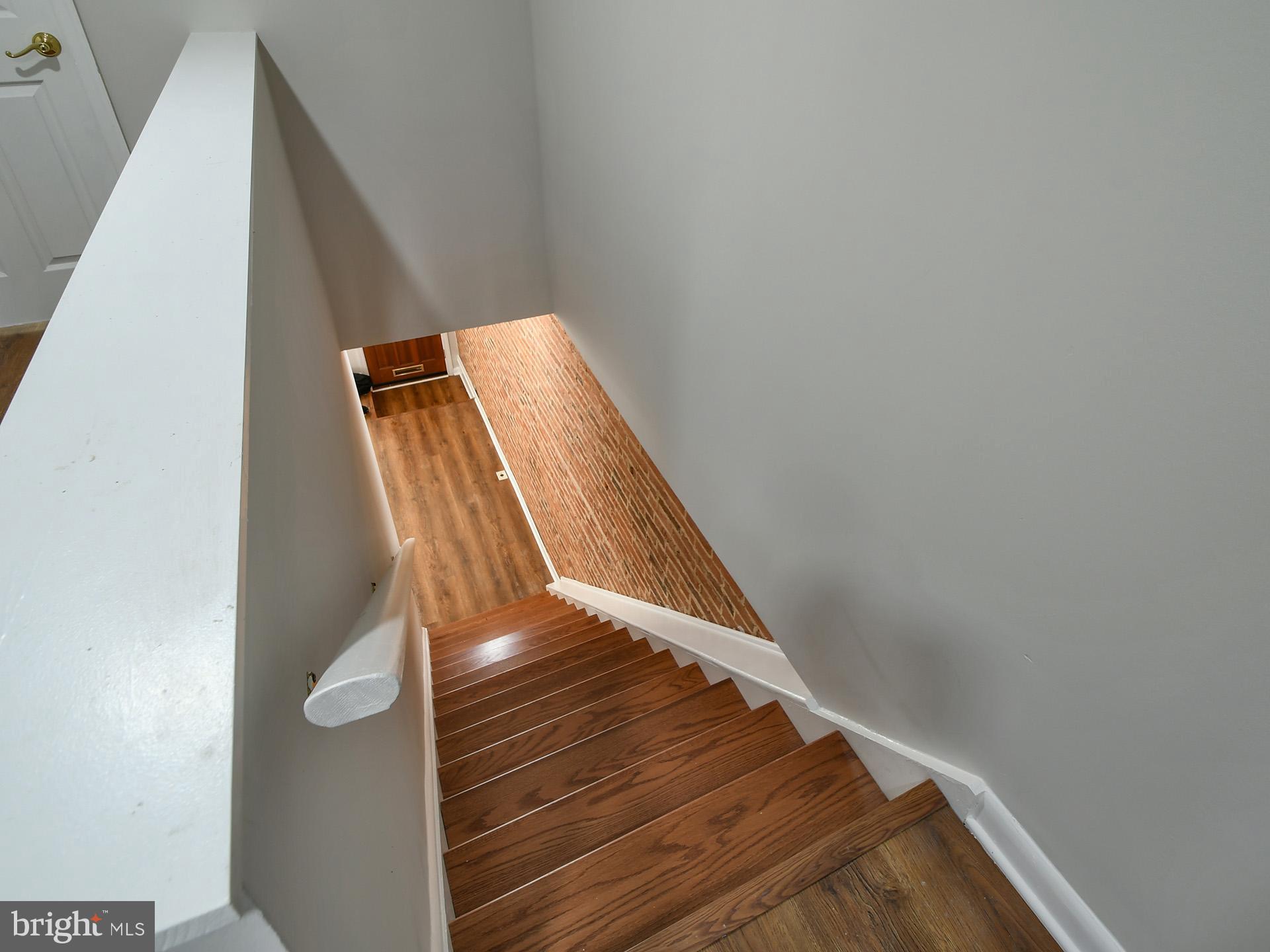 LOCUST POINT - Residential