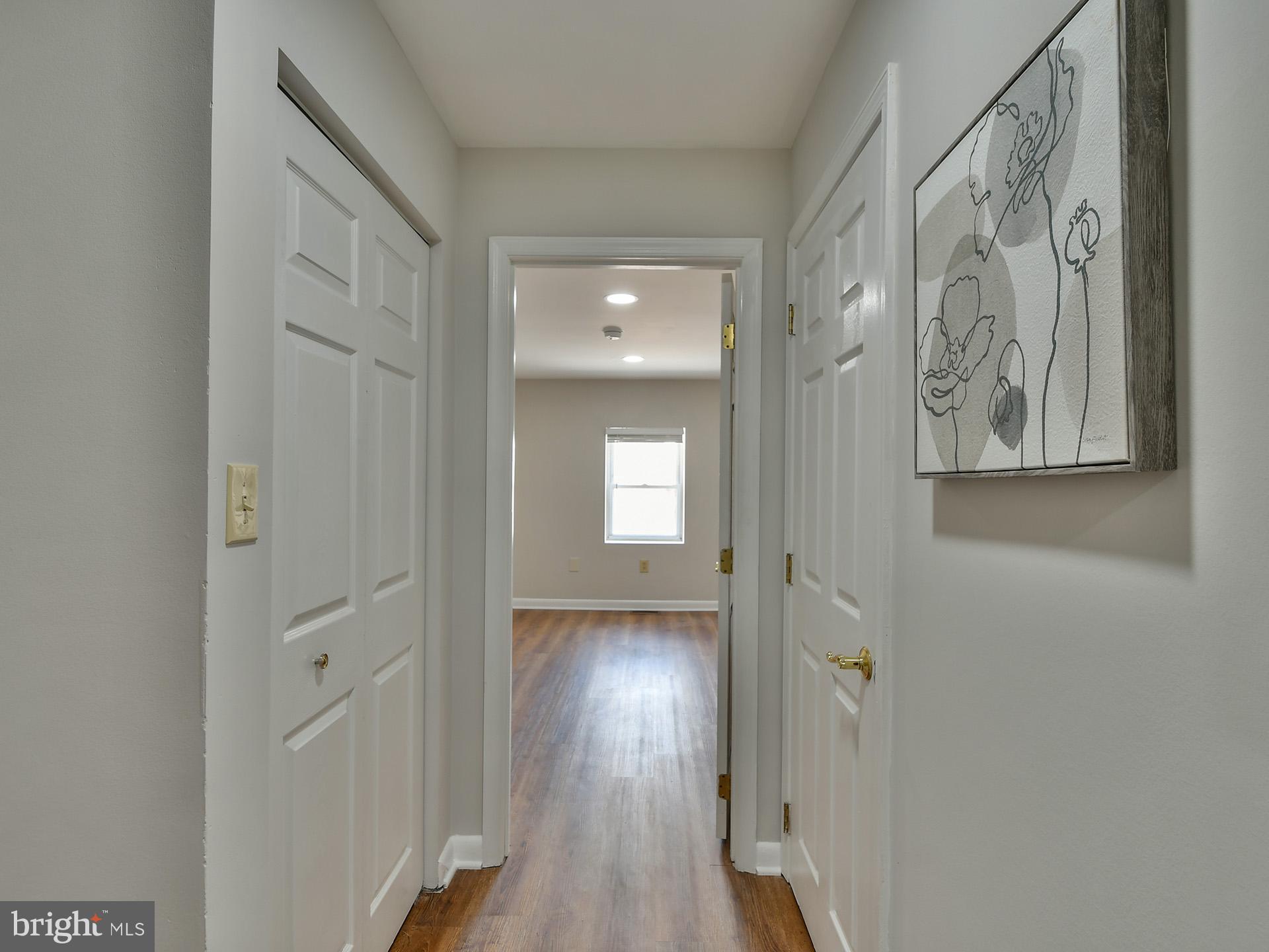 LOCUST POINT - Residential