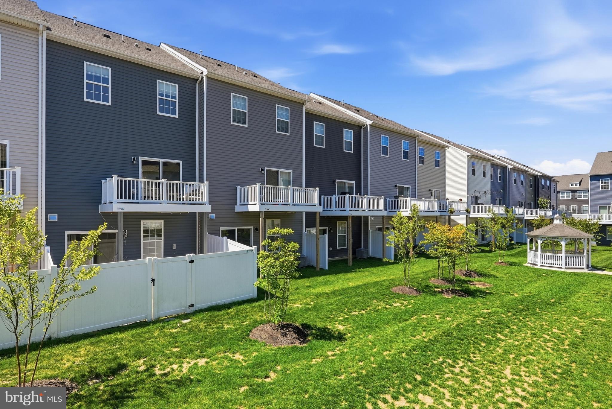 SEVERN MEADOWS - Residential