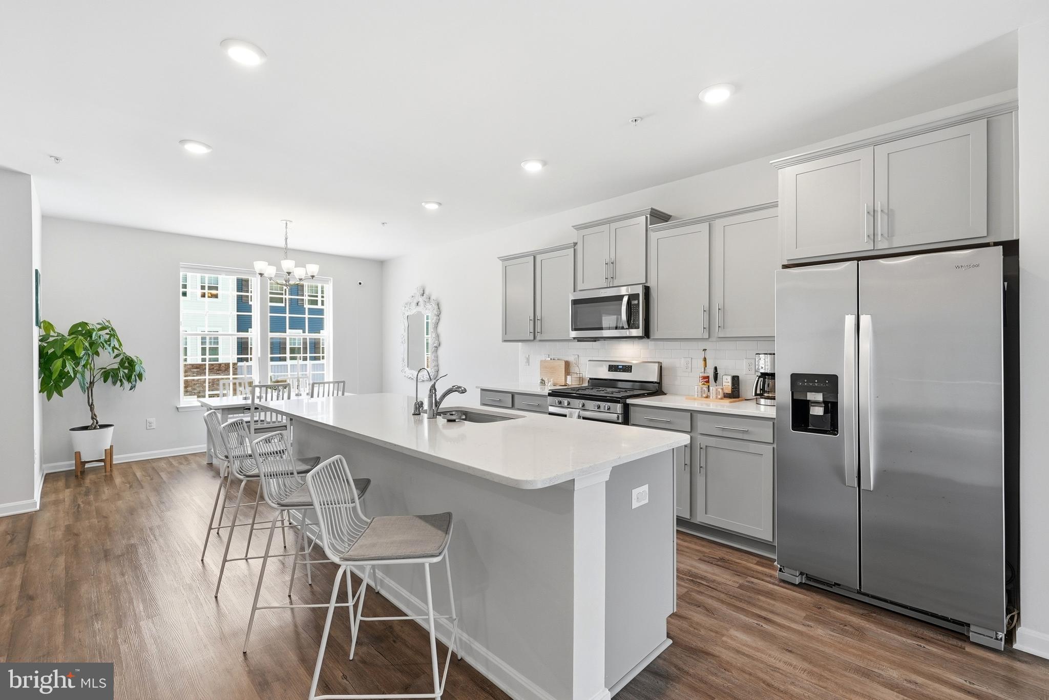SEVERN MEADOWS - Residential