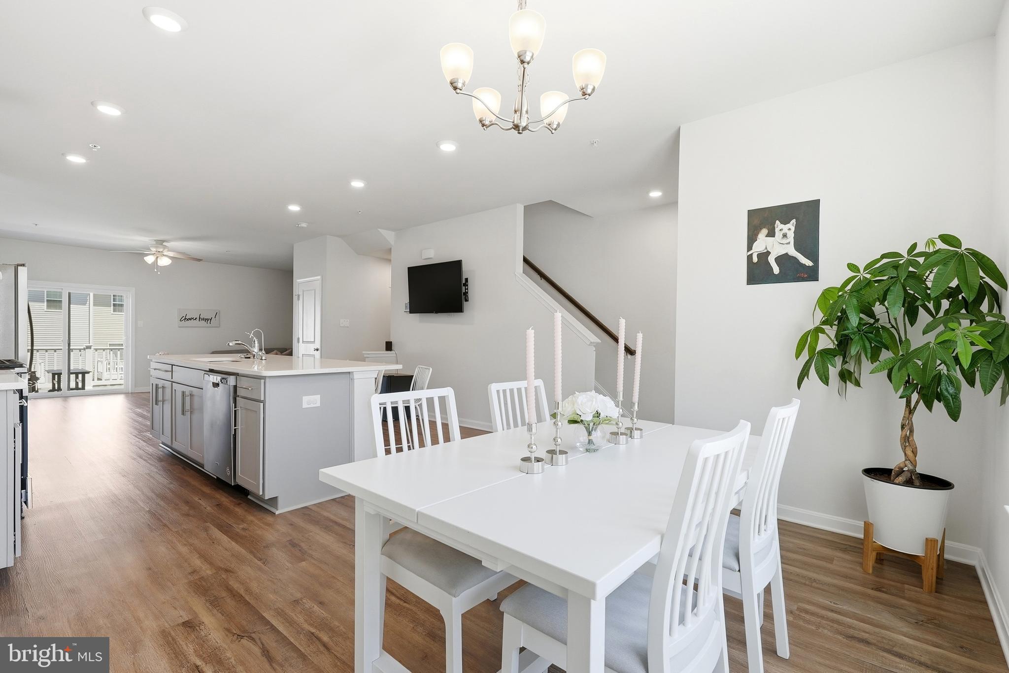 SEVERN MEADOWS - Residential
