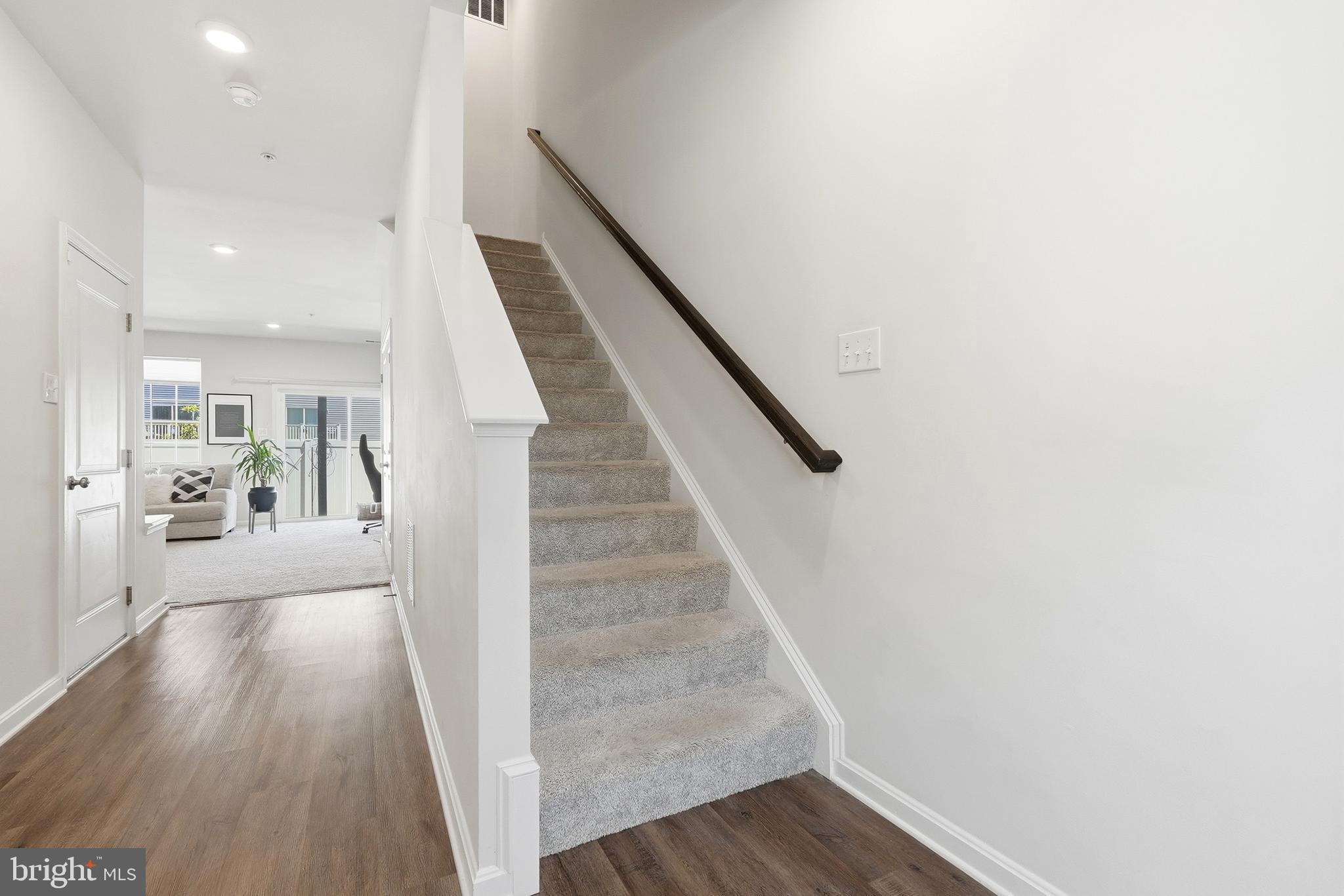 SEVERN MEADOWS - Residential