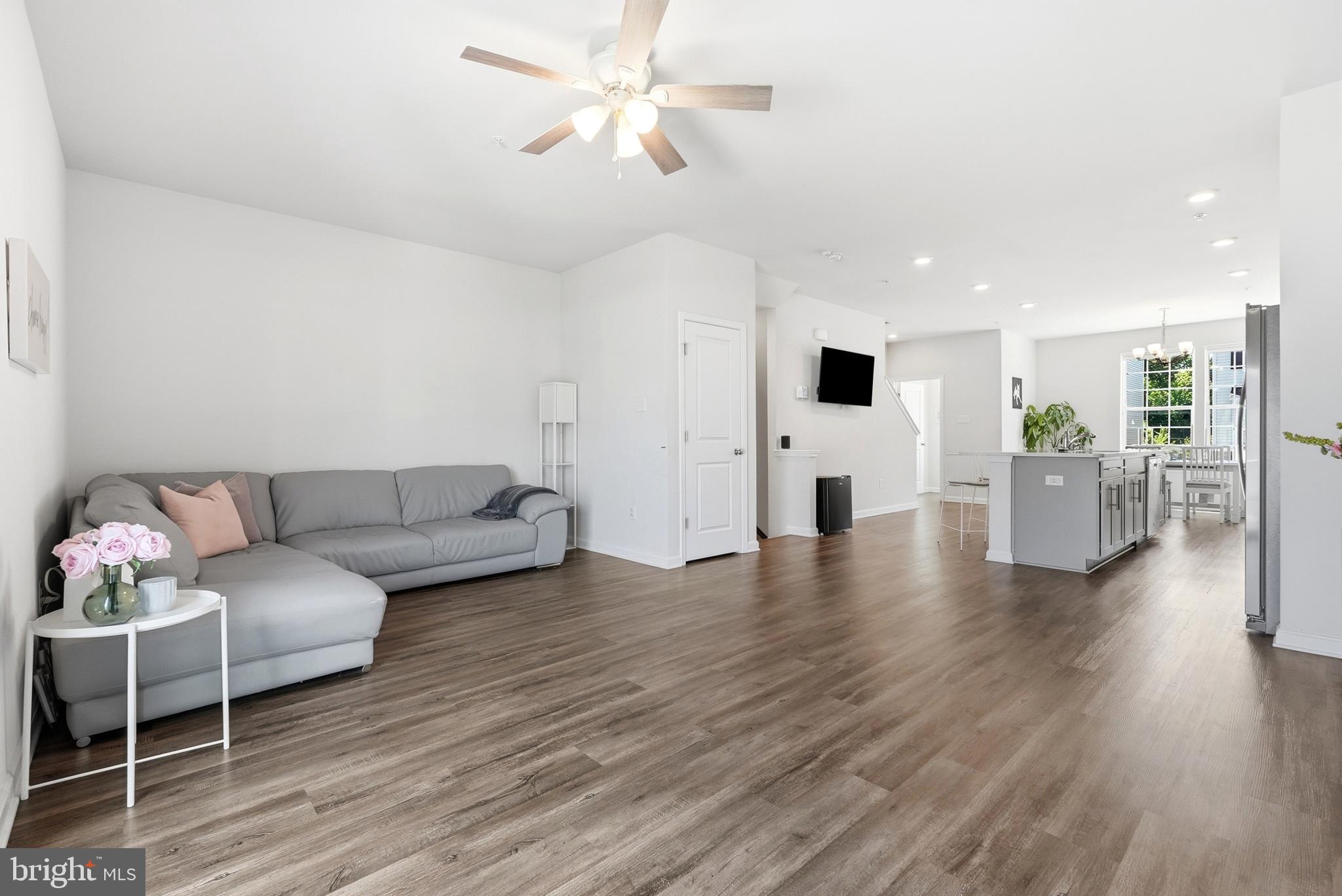 SEVERN MEADOWS - Residential