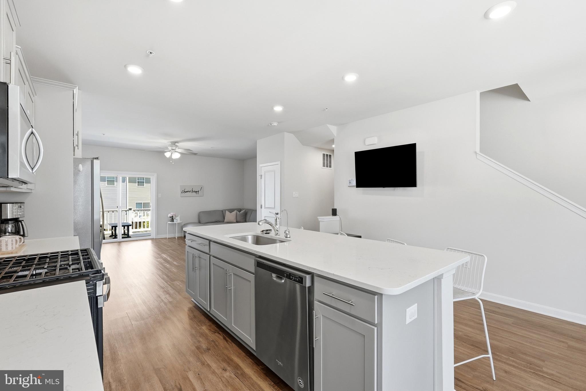 SEVERN MEADOWS - Residential