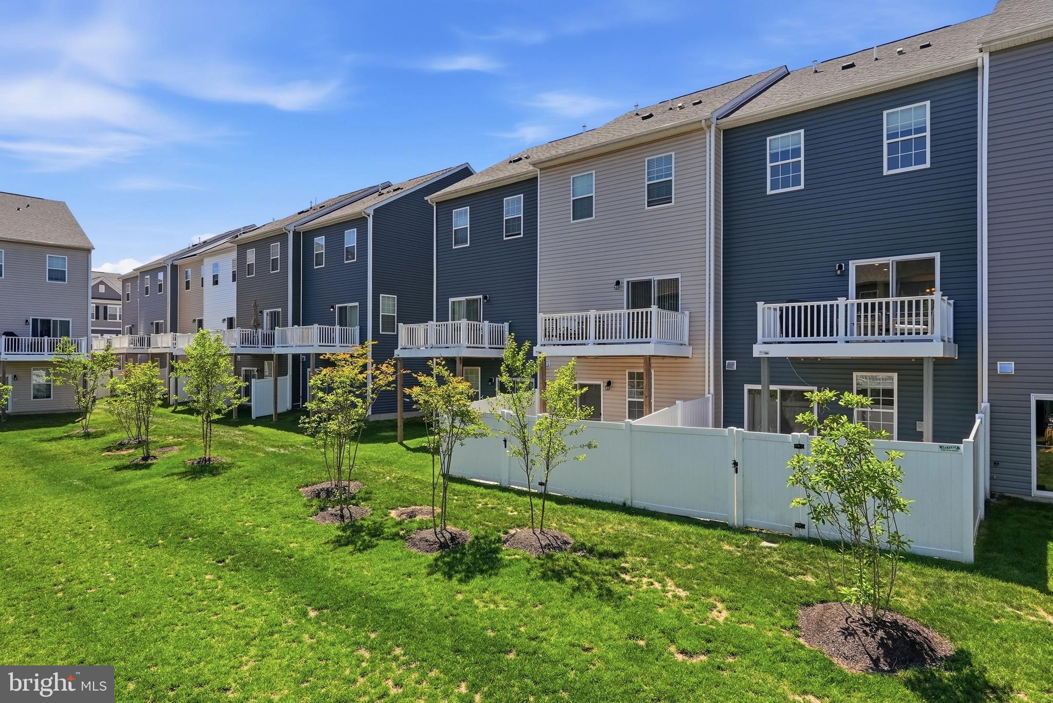 SEVERN MEADOWS - Residential