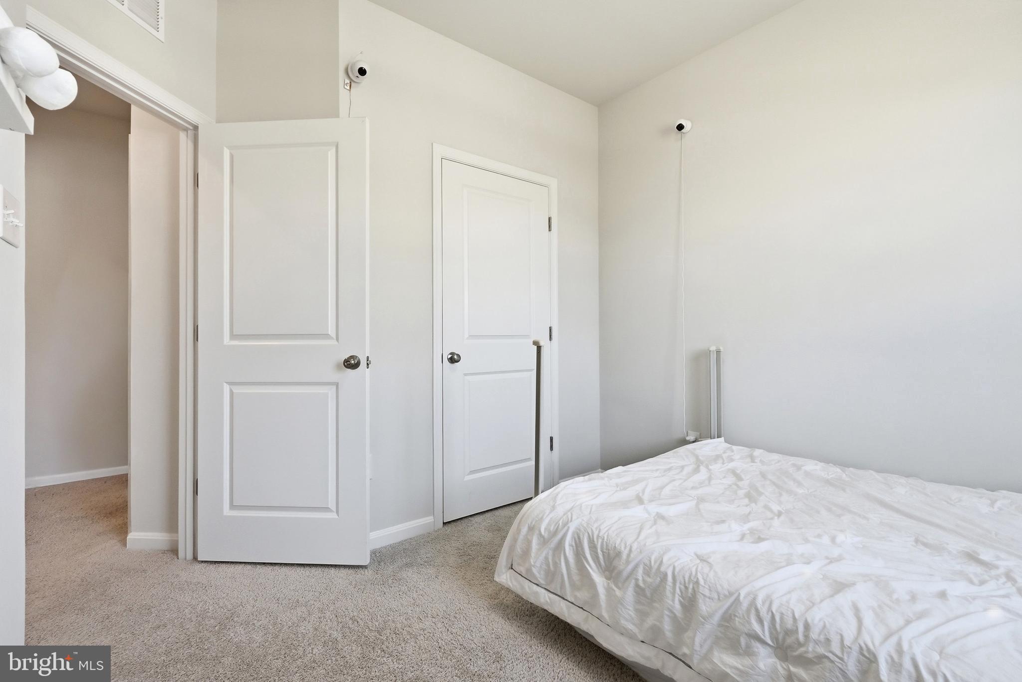 SEVERN MEADOWS - Residential