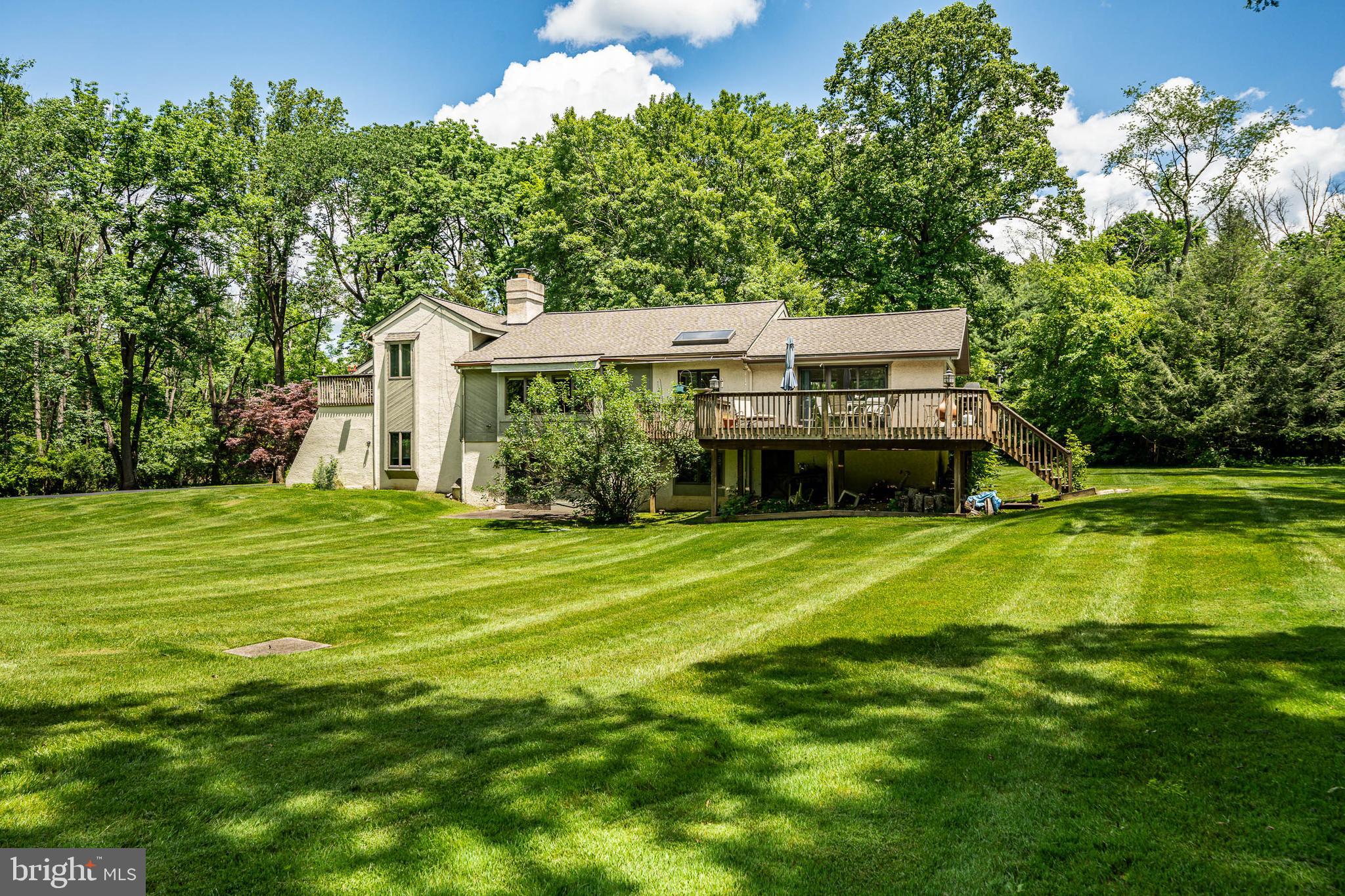 RADNOR HUNT - Residential