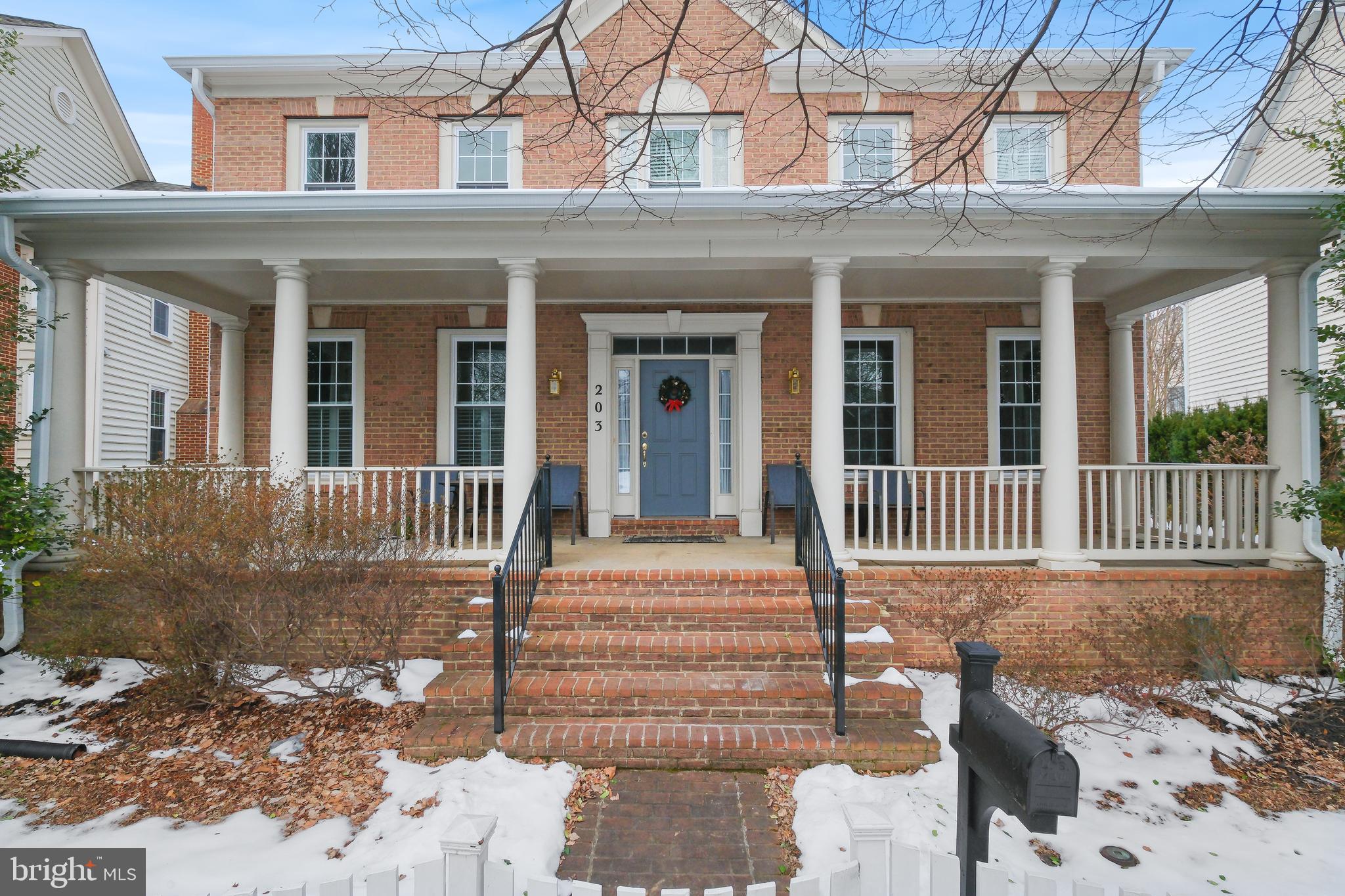 KING FARM WATKINS POND - Residential