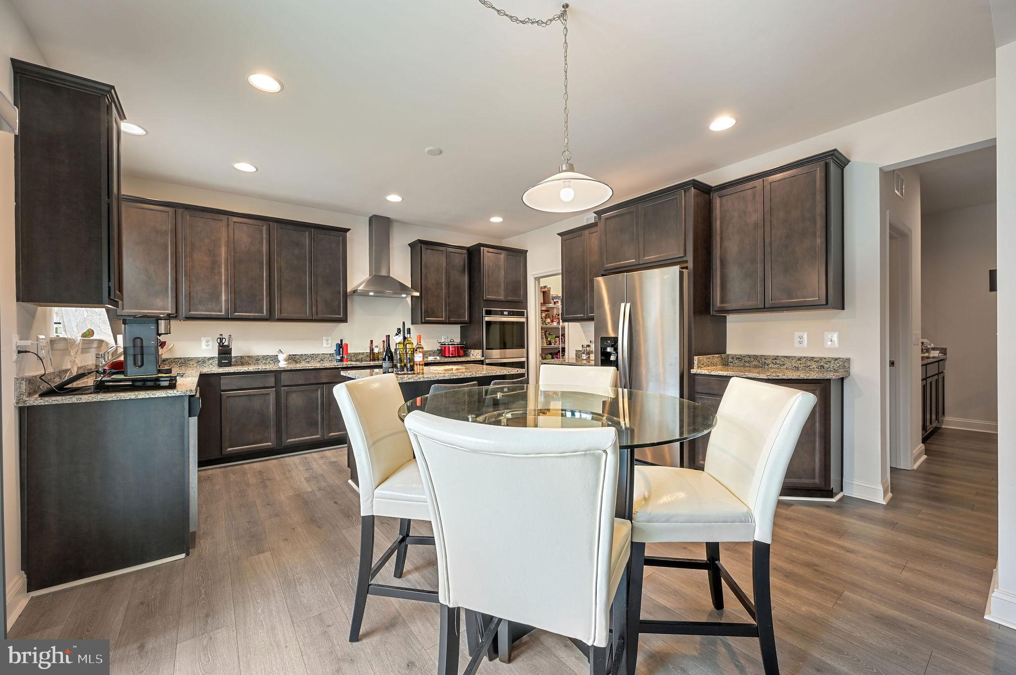 GRIFFITH LAKE ESTATES - Residential
