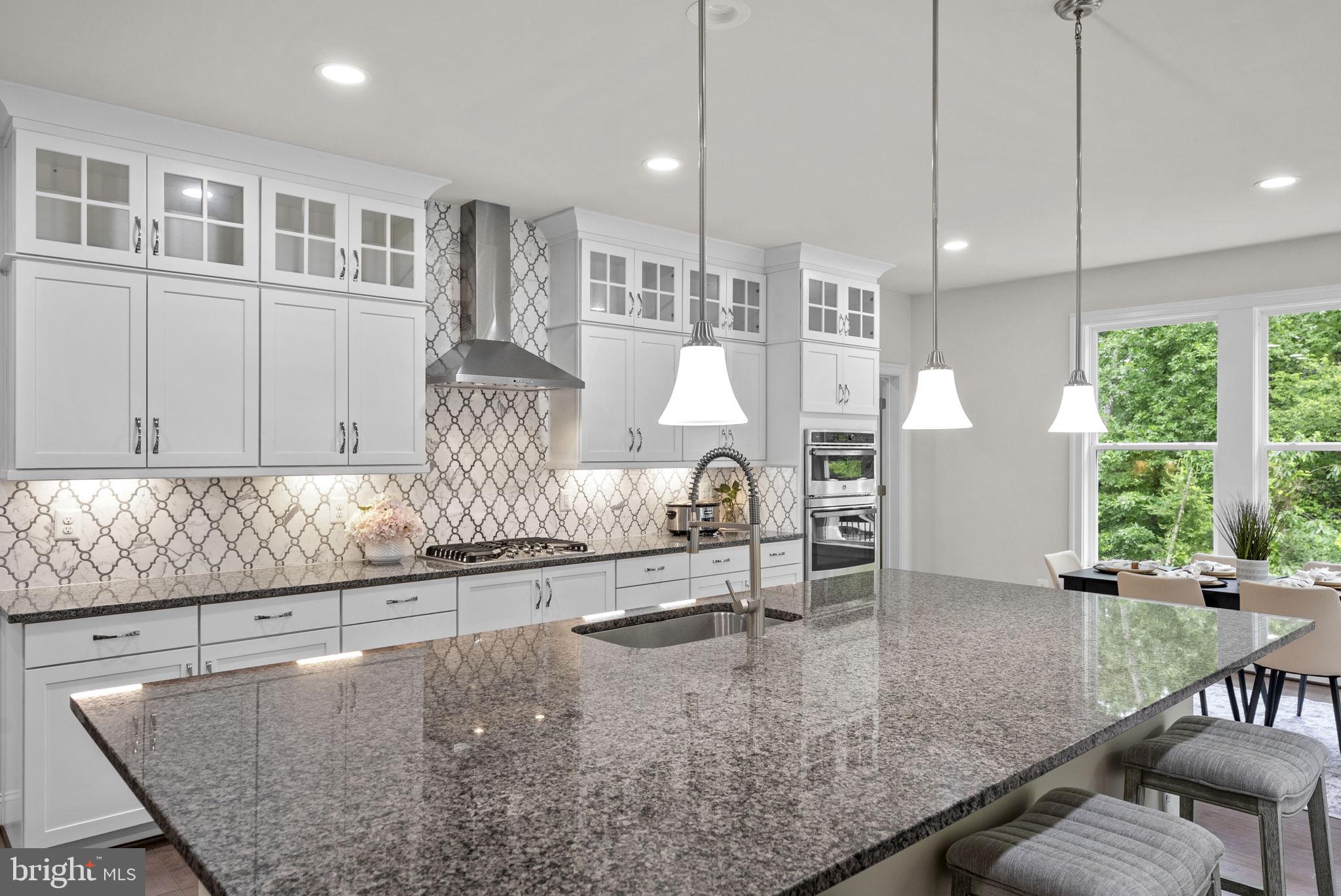 WESTBURY GLEN - Residential