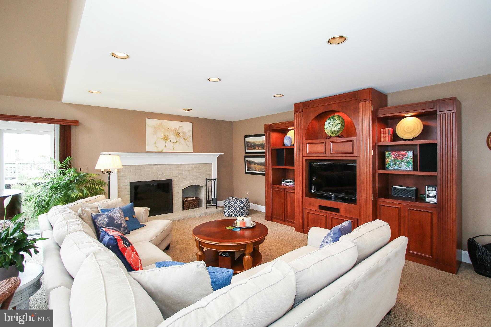 STONEBRIDGE - Residential