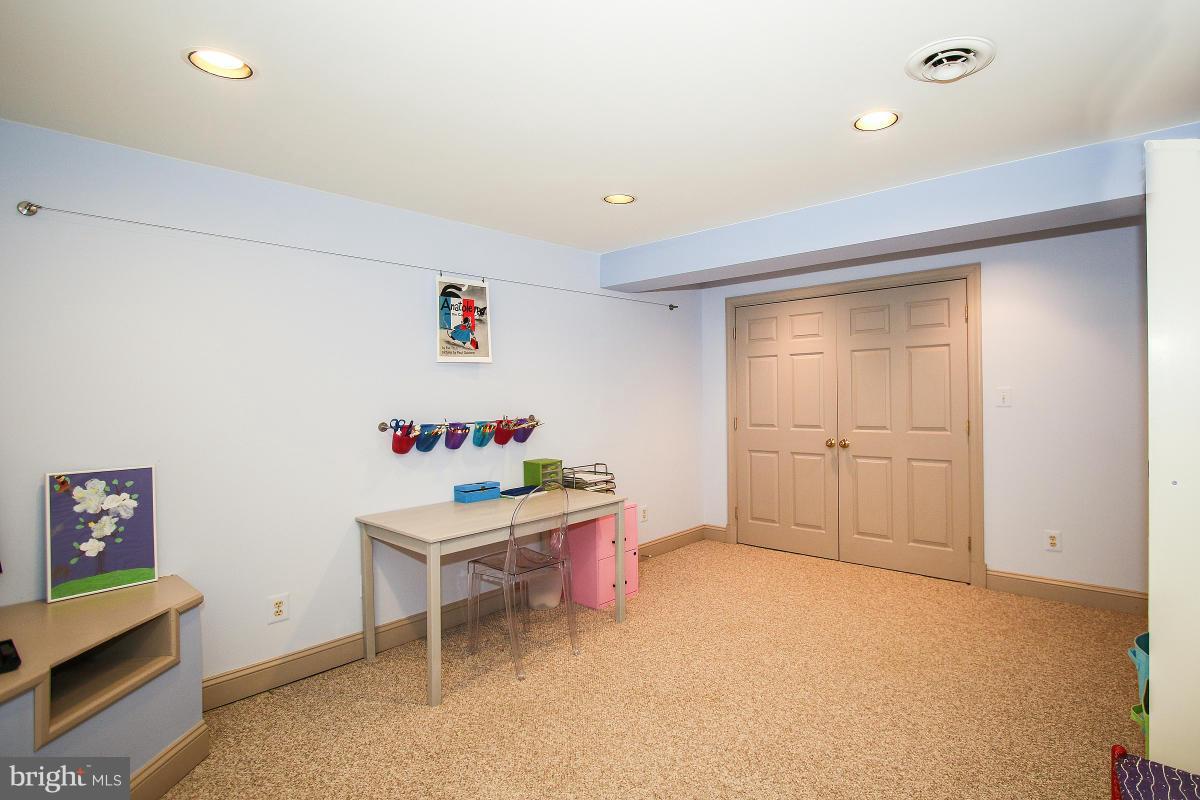STONEBRIDGE - Residential