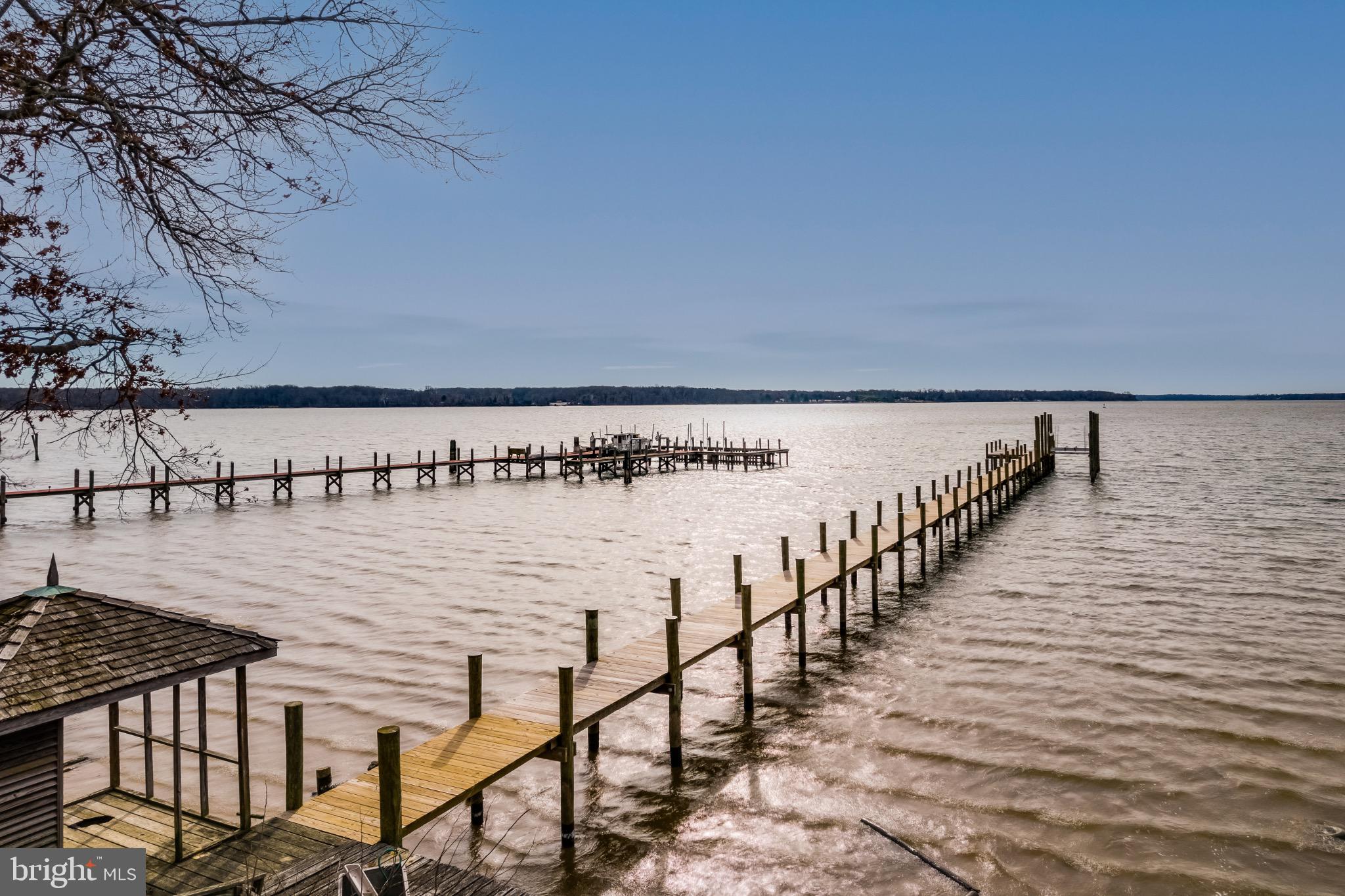 FERRY LANDING - Residential