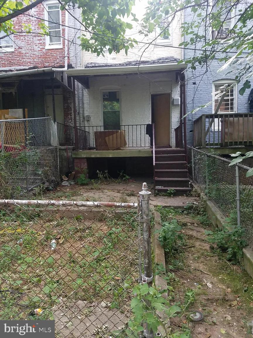 MIDTOWN EDMONDSON - Residential