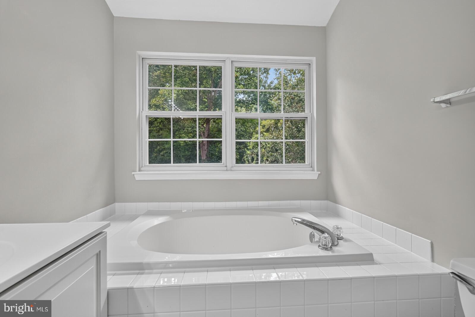 FIELDSTONE - Residential
