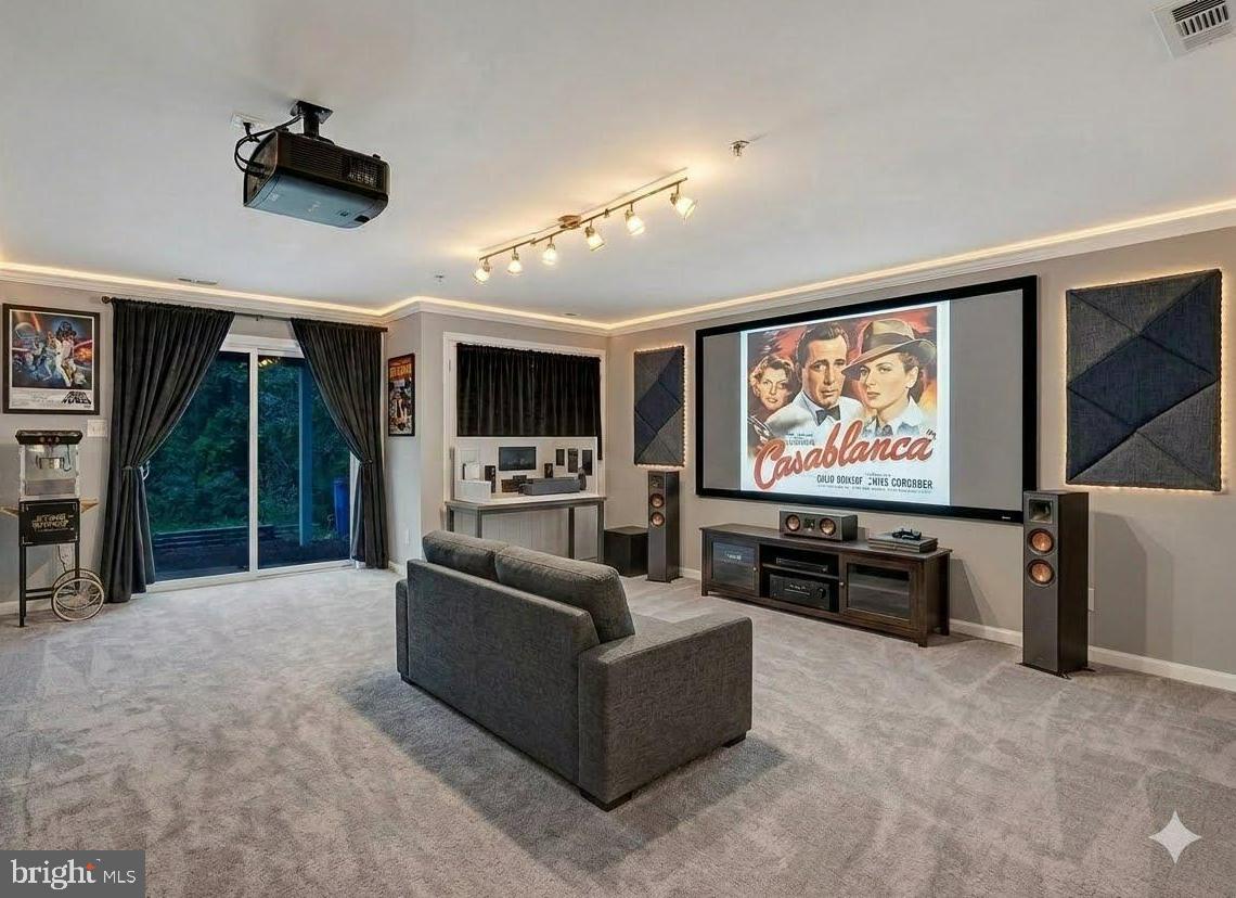 FIELDSTONE - Residential