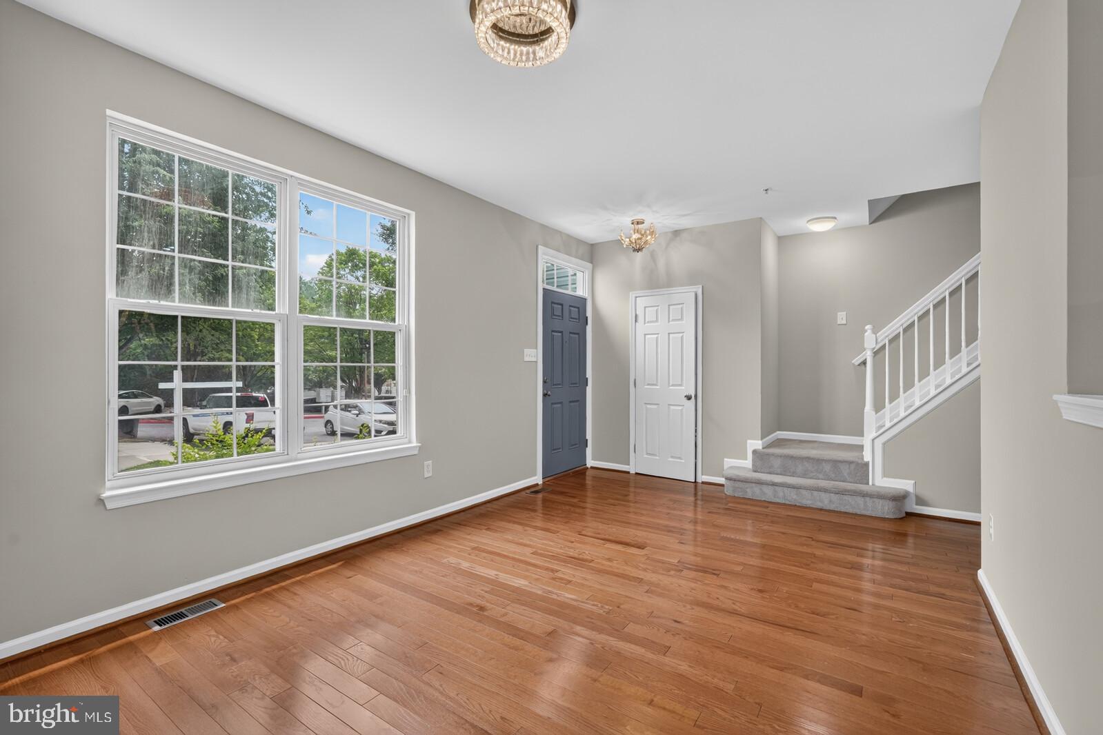 FIELDSTONE - Residential