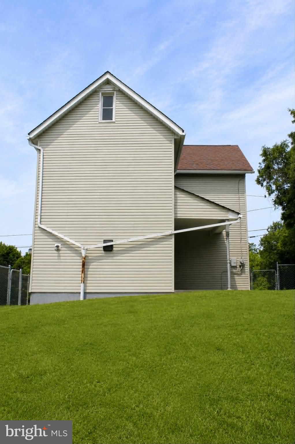 JOHNSON HEIGHTS - Residential