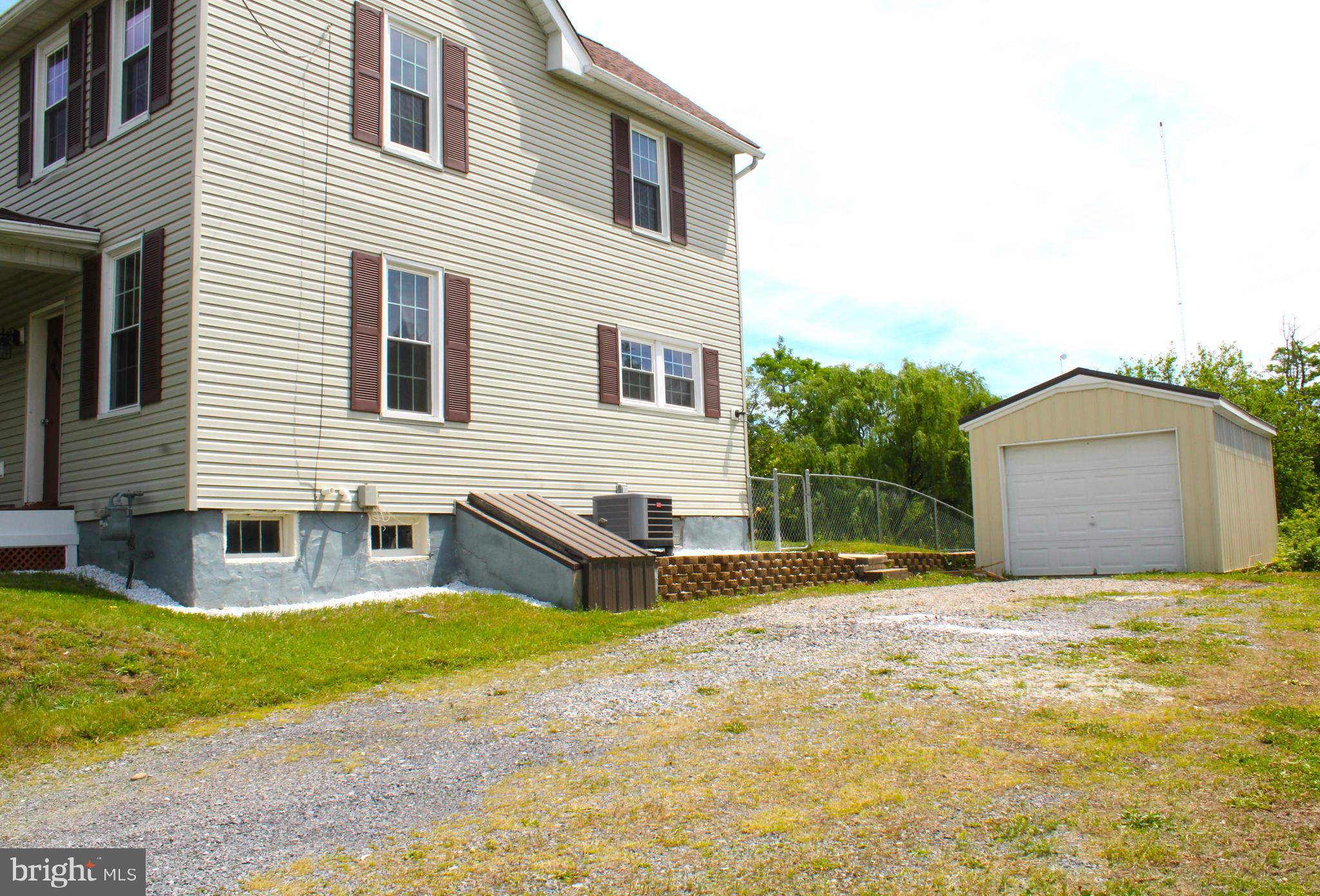 JOHNSON HEIGHTS - Residential