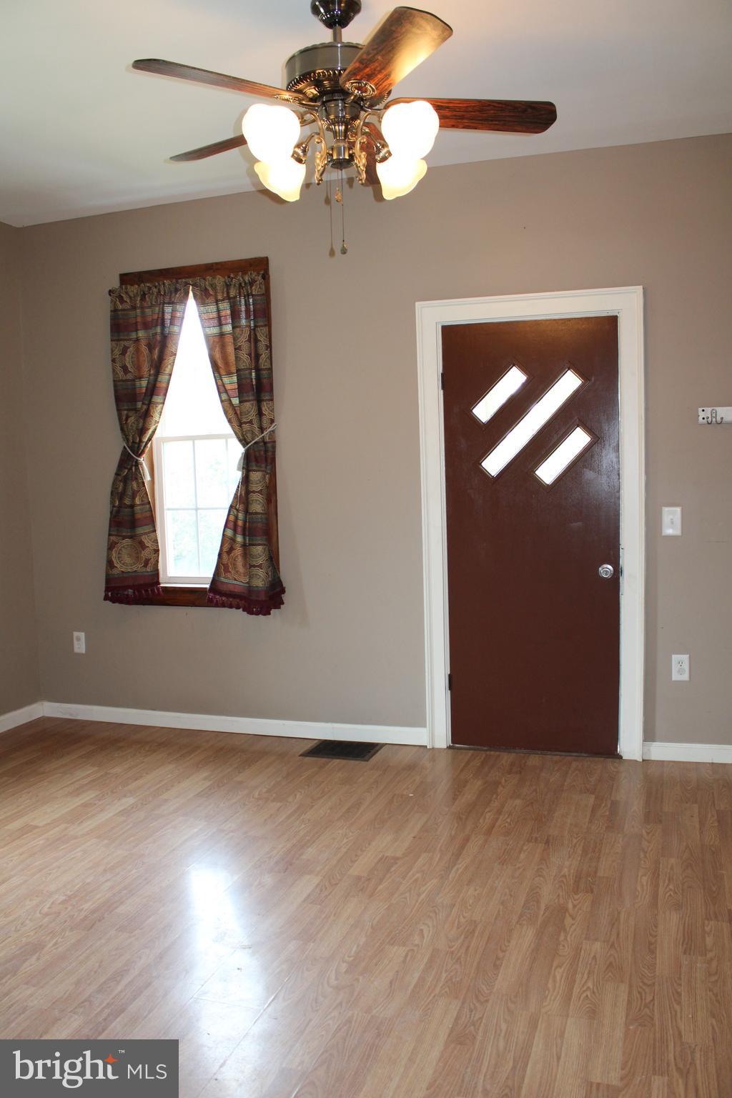 JOHNSON HEIGHTS - Residential