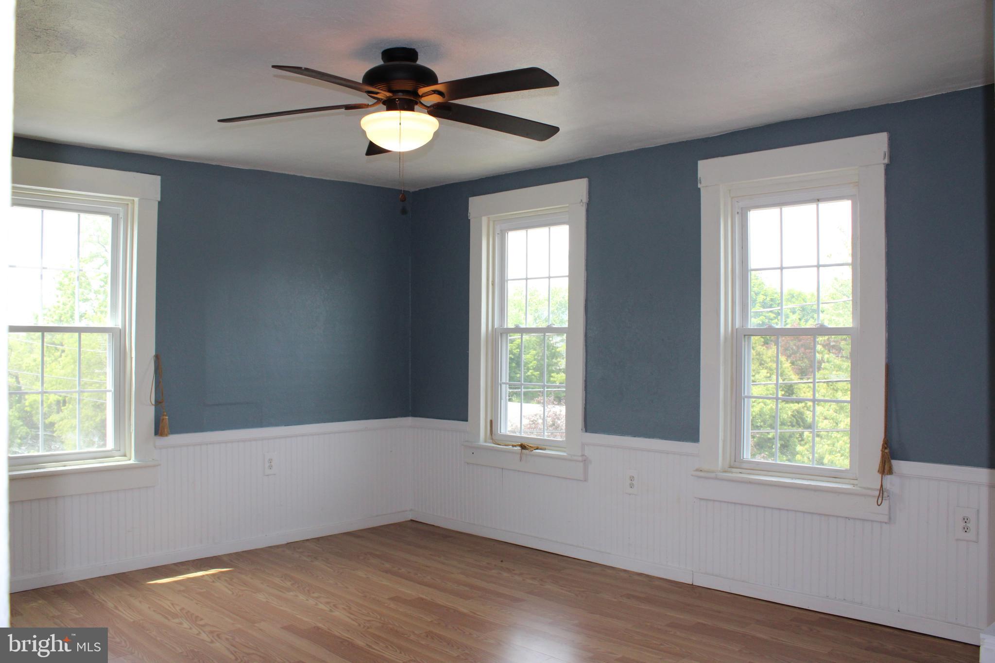 JOHNSON HEIGHTS - Residential