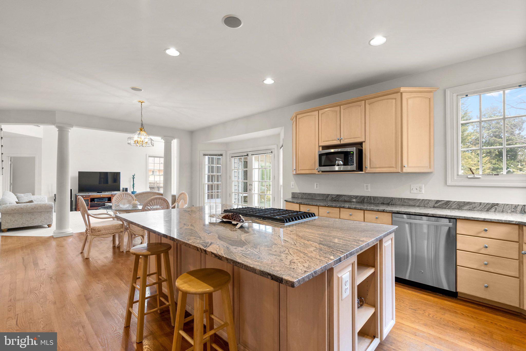 WINDSOR HILLS - Residential